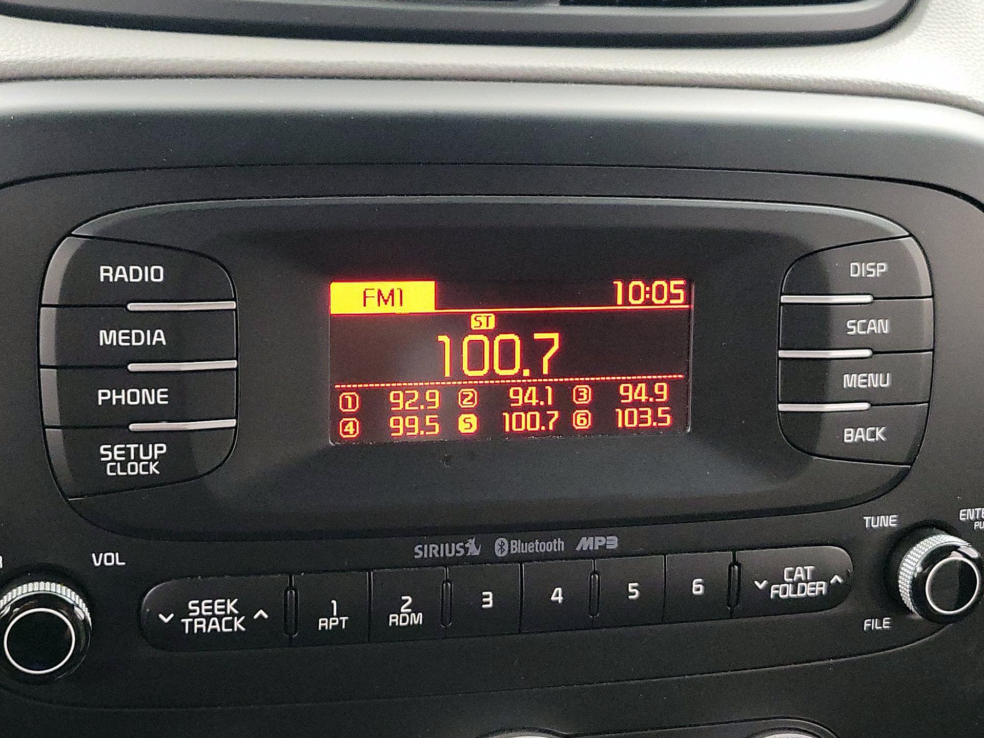 Thumbnail: 2016 Kia Soul - 14