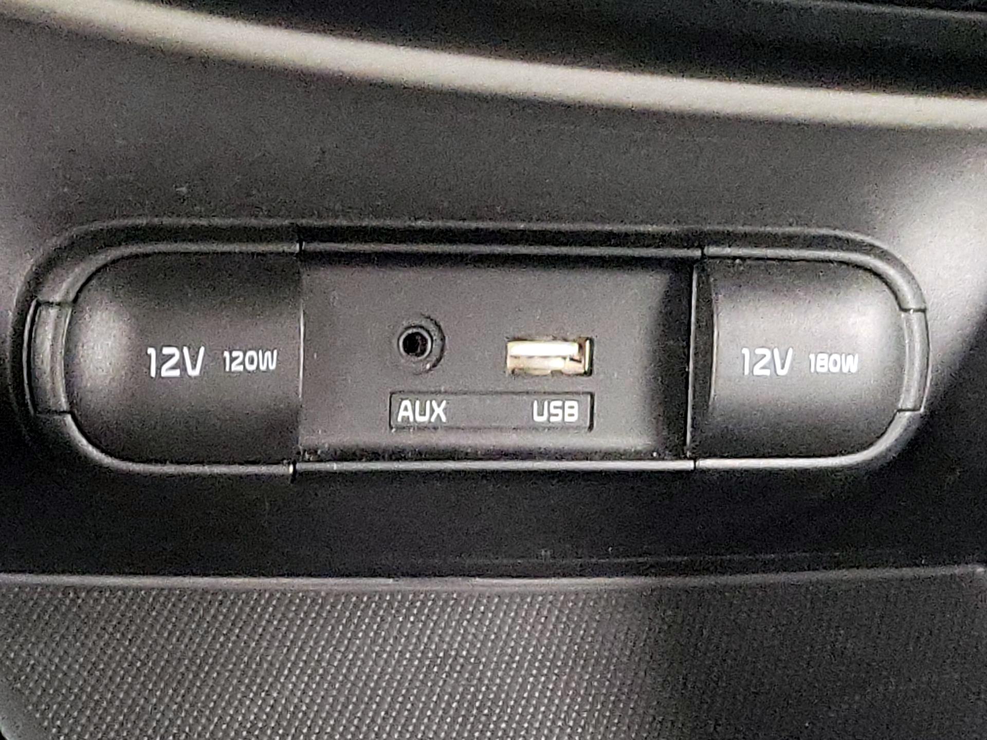 Thumbnail: 2016 Kia Soul - 17