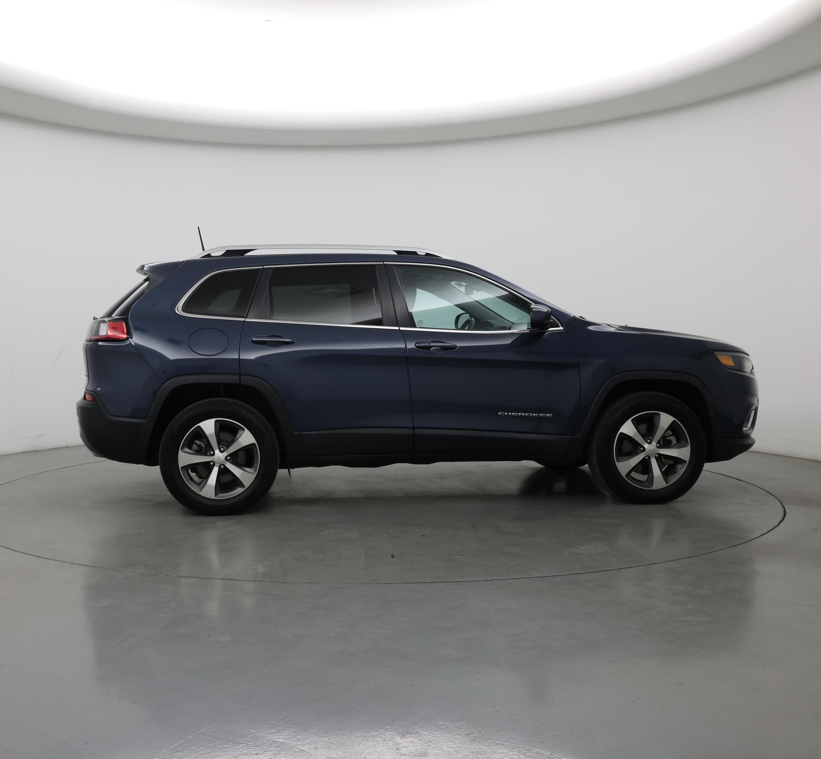 Thumbnail: 2021 Jeep Cherokee - 7