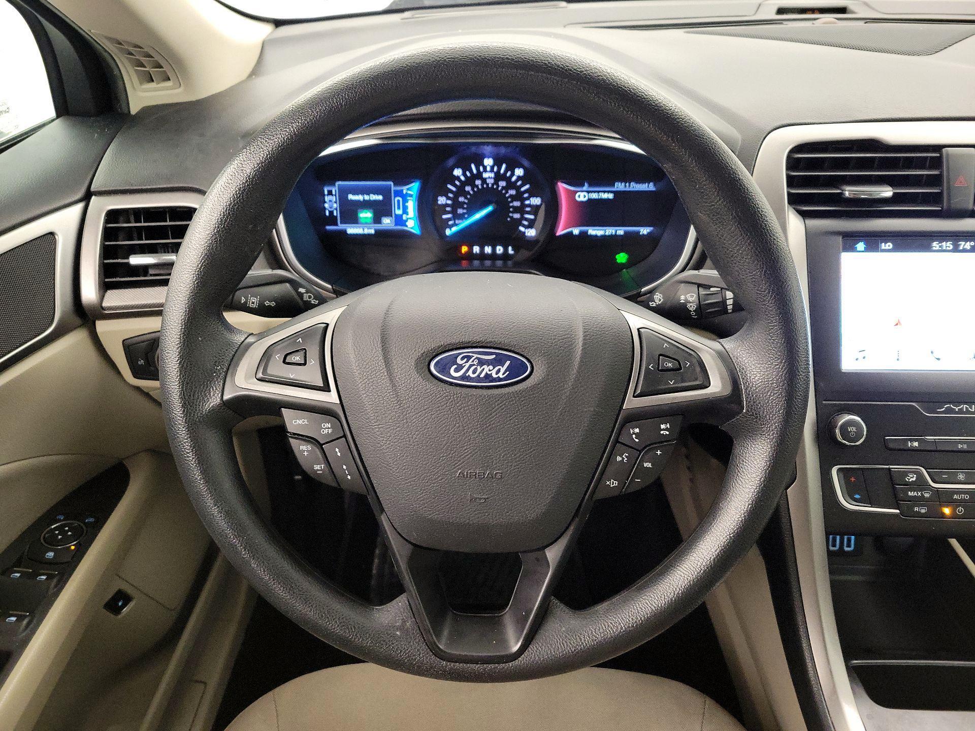 Thumbnail: 2019 Ford Fusion - 10