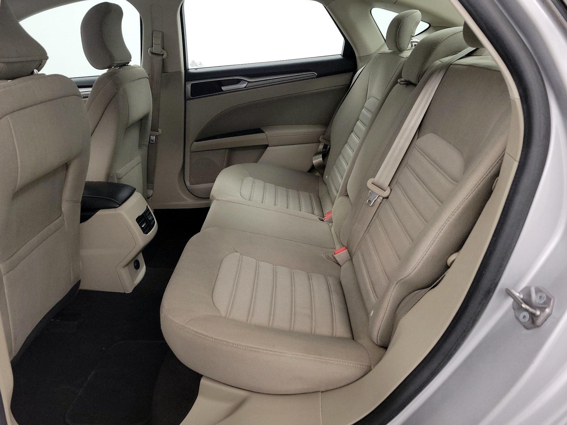 Thumbnail: 2019 Ford Fusion - 20