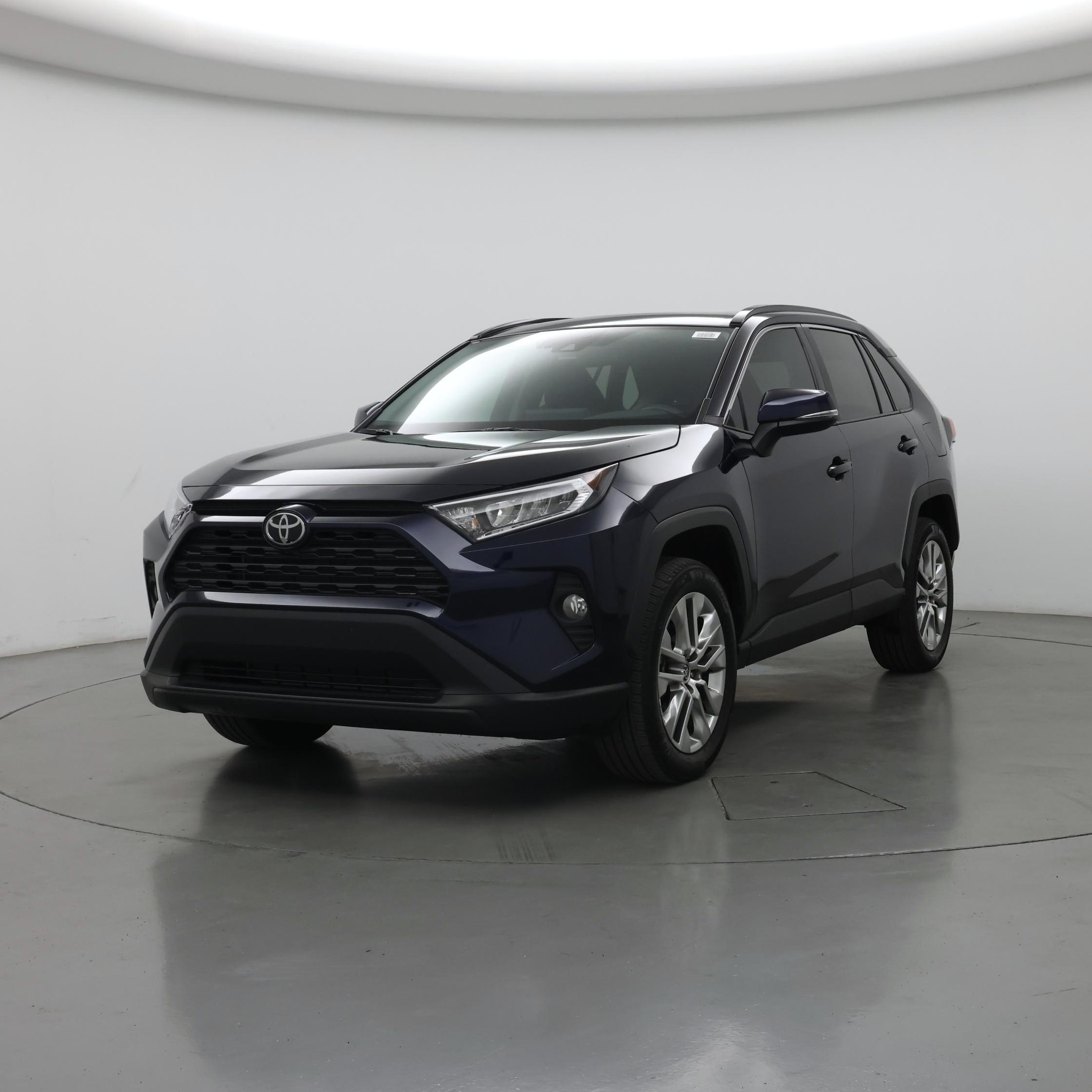Thumbnail: 2021 Toyota RAV4 - 4
