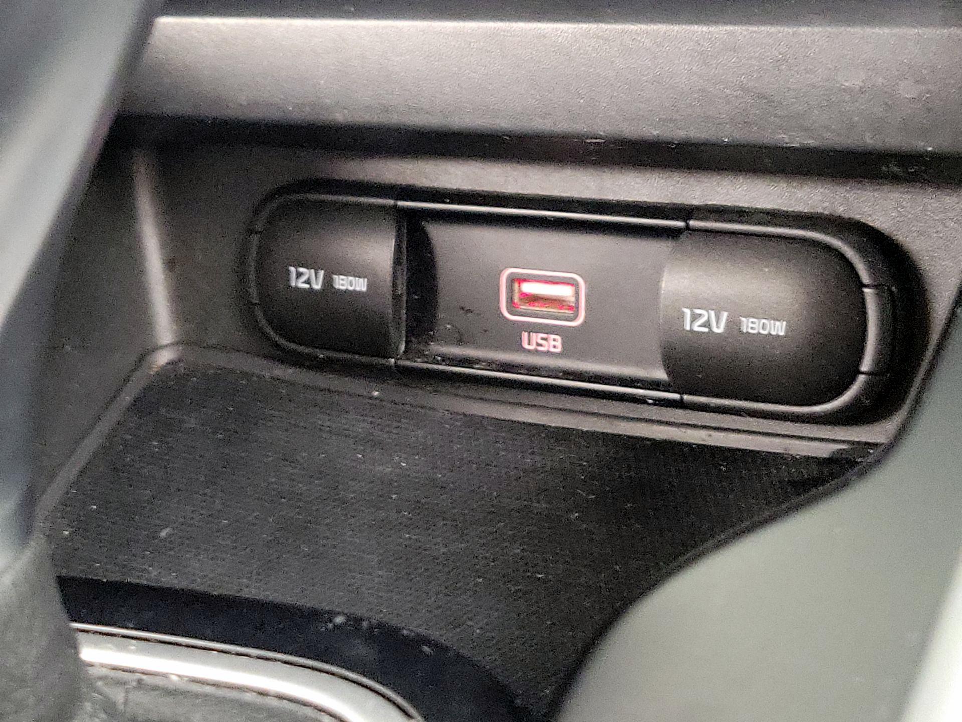 Thumbnail: 2020 Kia Soul - 18