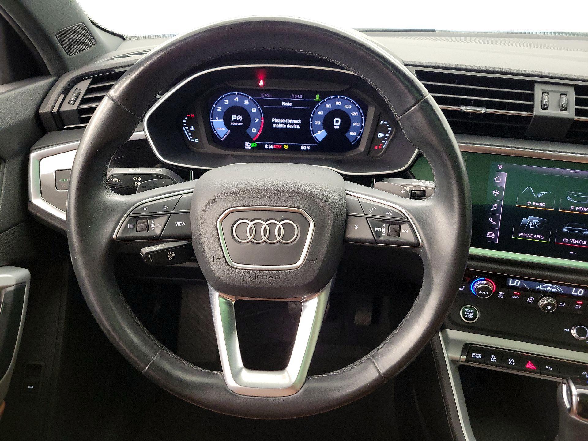 Thumbnail: 2021 Audi Q3 - 10