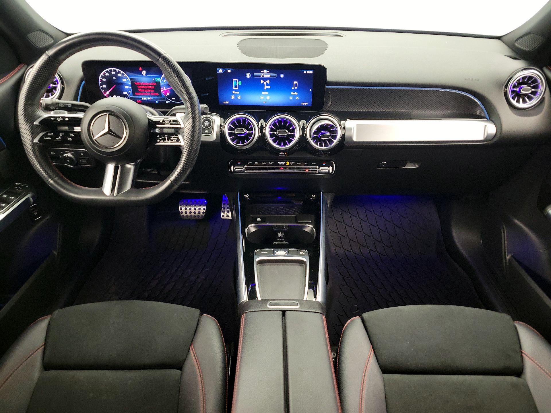 Thumbnail: 2024 Mercedes-Benz GLB - 9