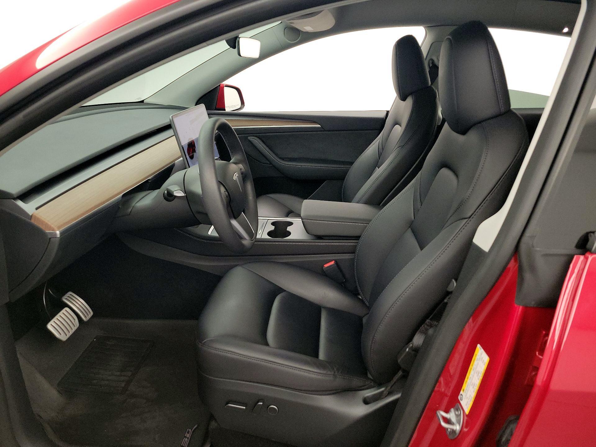 Thumbnail: 2023 Tesla Model Y - 11