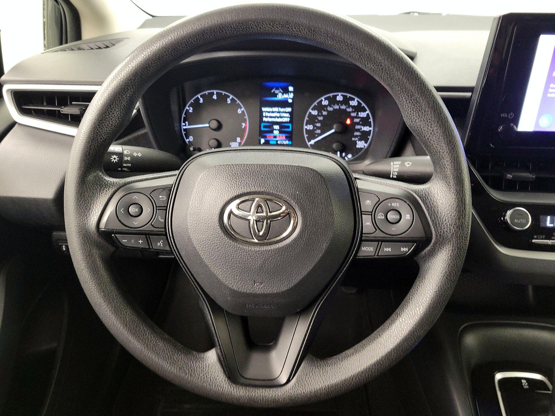 Thumbnail: 2023 Toyota Corolla - 10