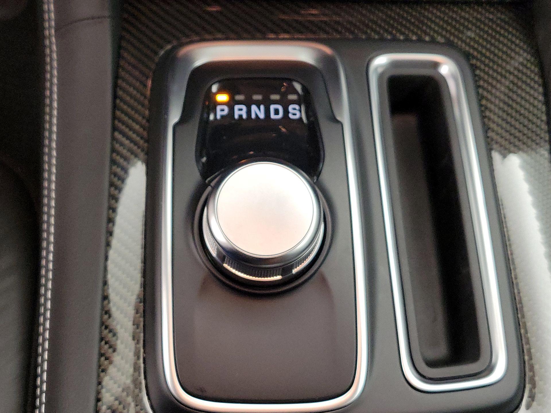 Thumbnail: 2023 Chrysler 300 - 18