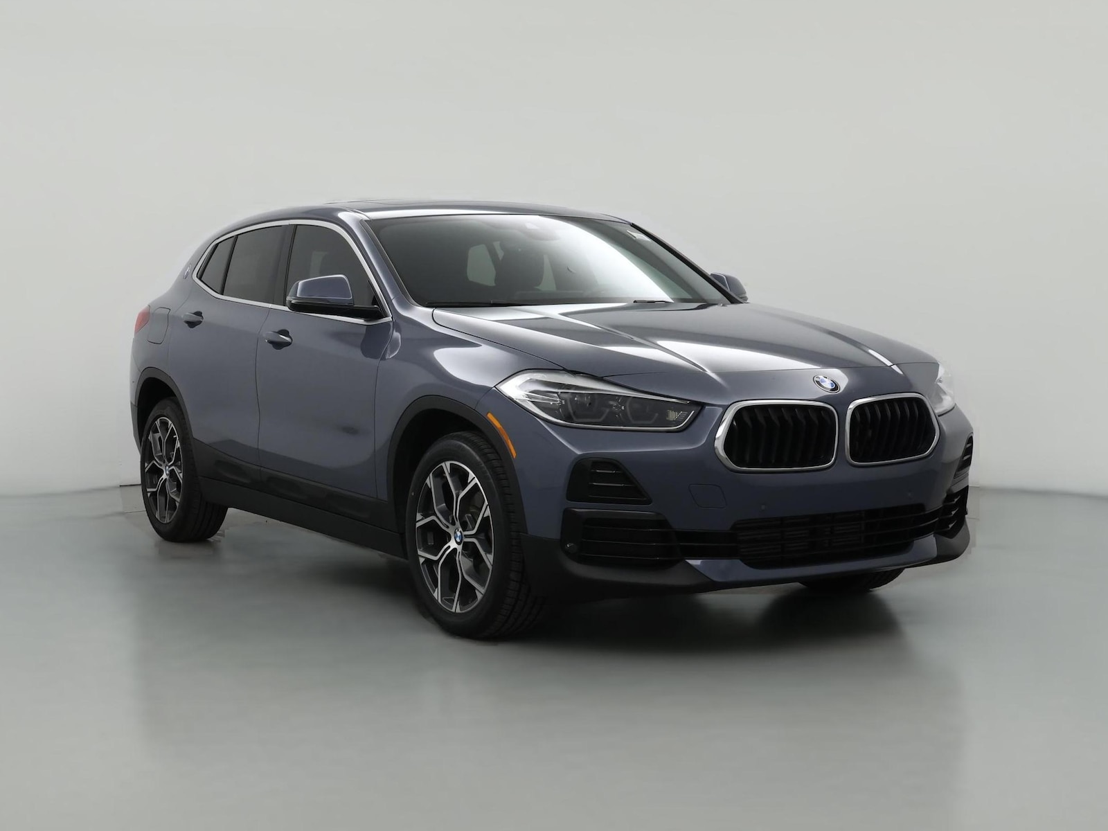2023 BMW X2 28i