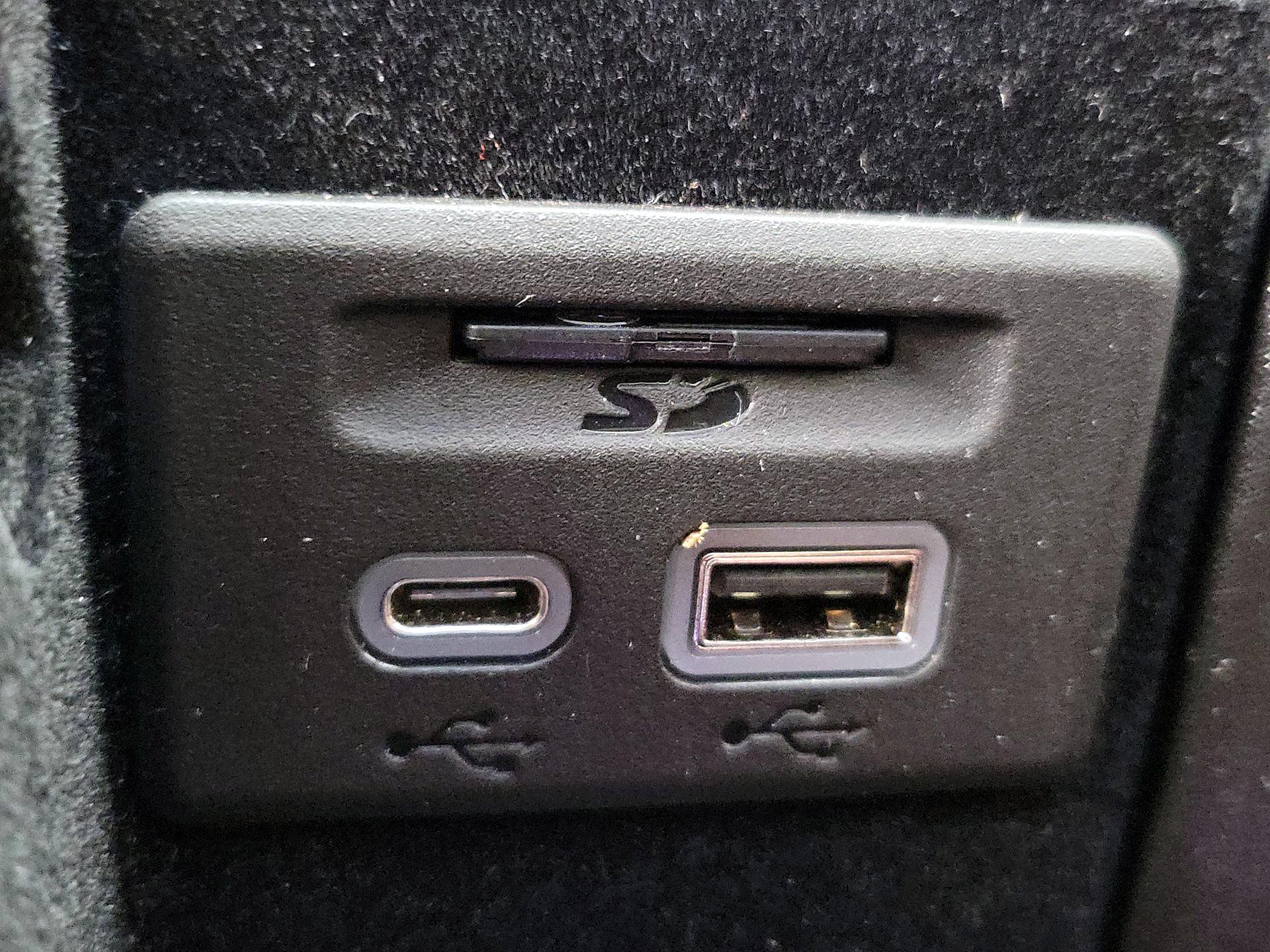 Thumbnail: 2021 Cadillac CT5 - 19