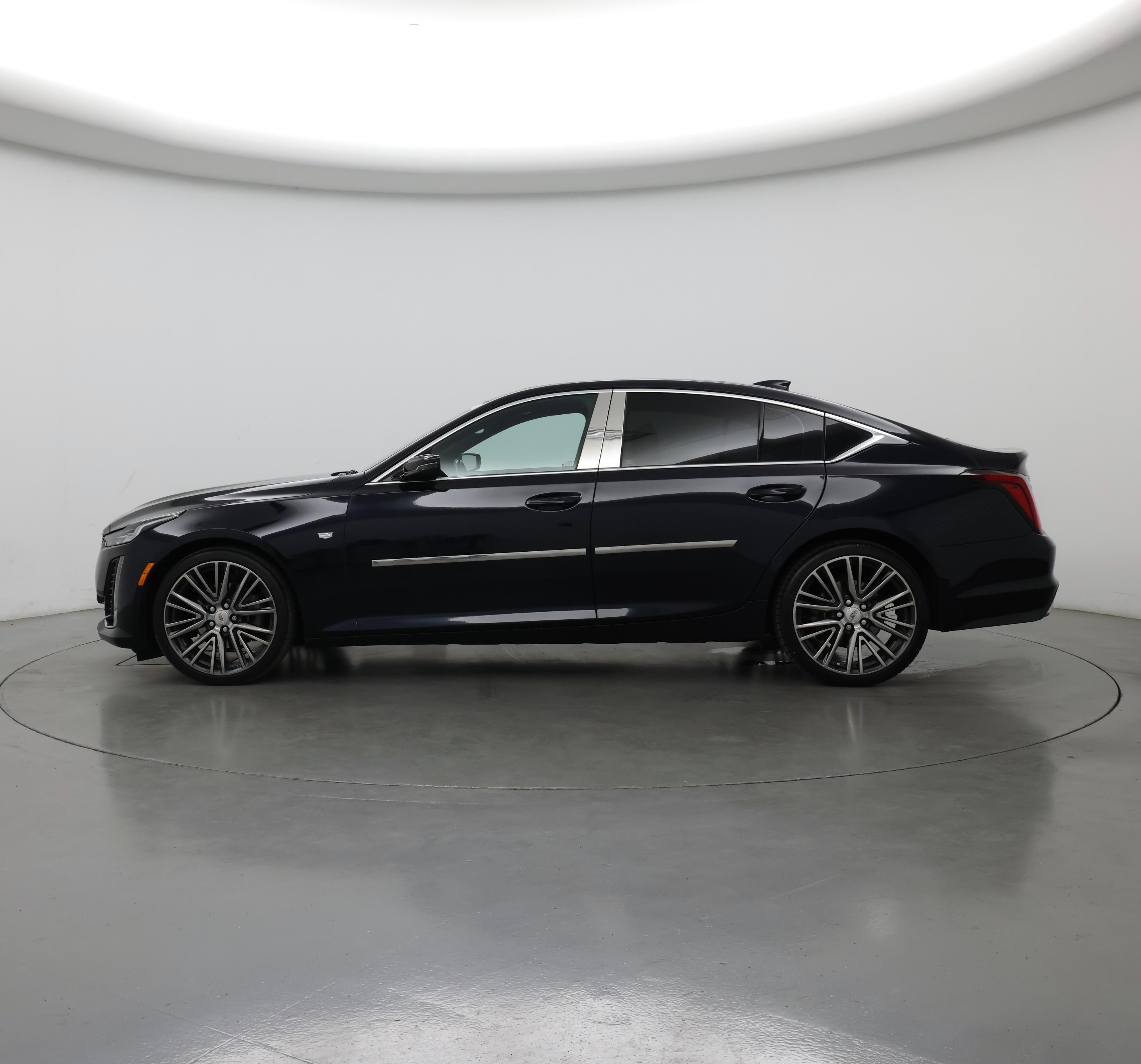 Thumbnail: 2021 Cadillac CT5 - 3