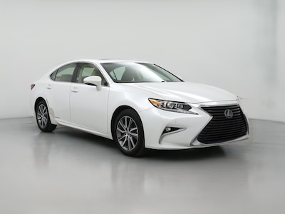 2016 Lexus ES 300h