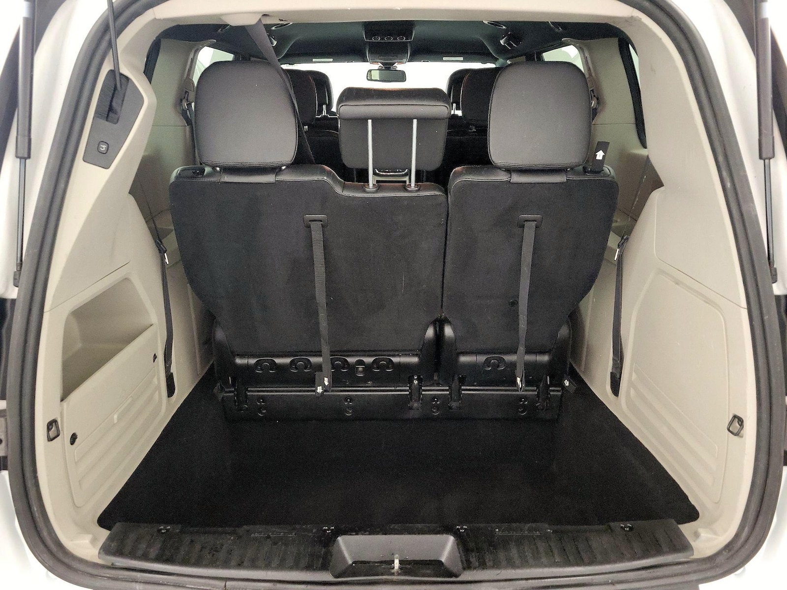 2019 Dodge Grand Caravan SXT - Photo 22