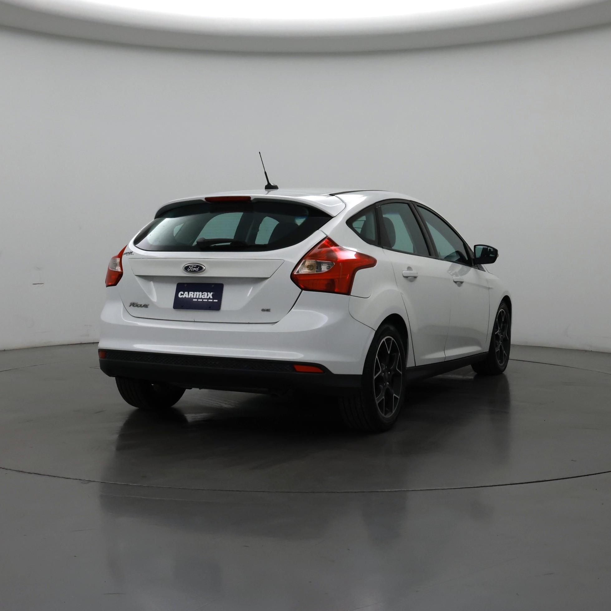 Thumbnail: 2014 Ford Focus - 8