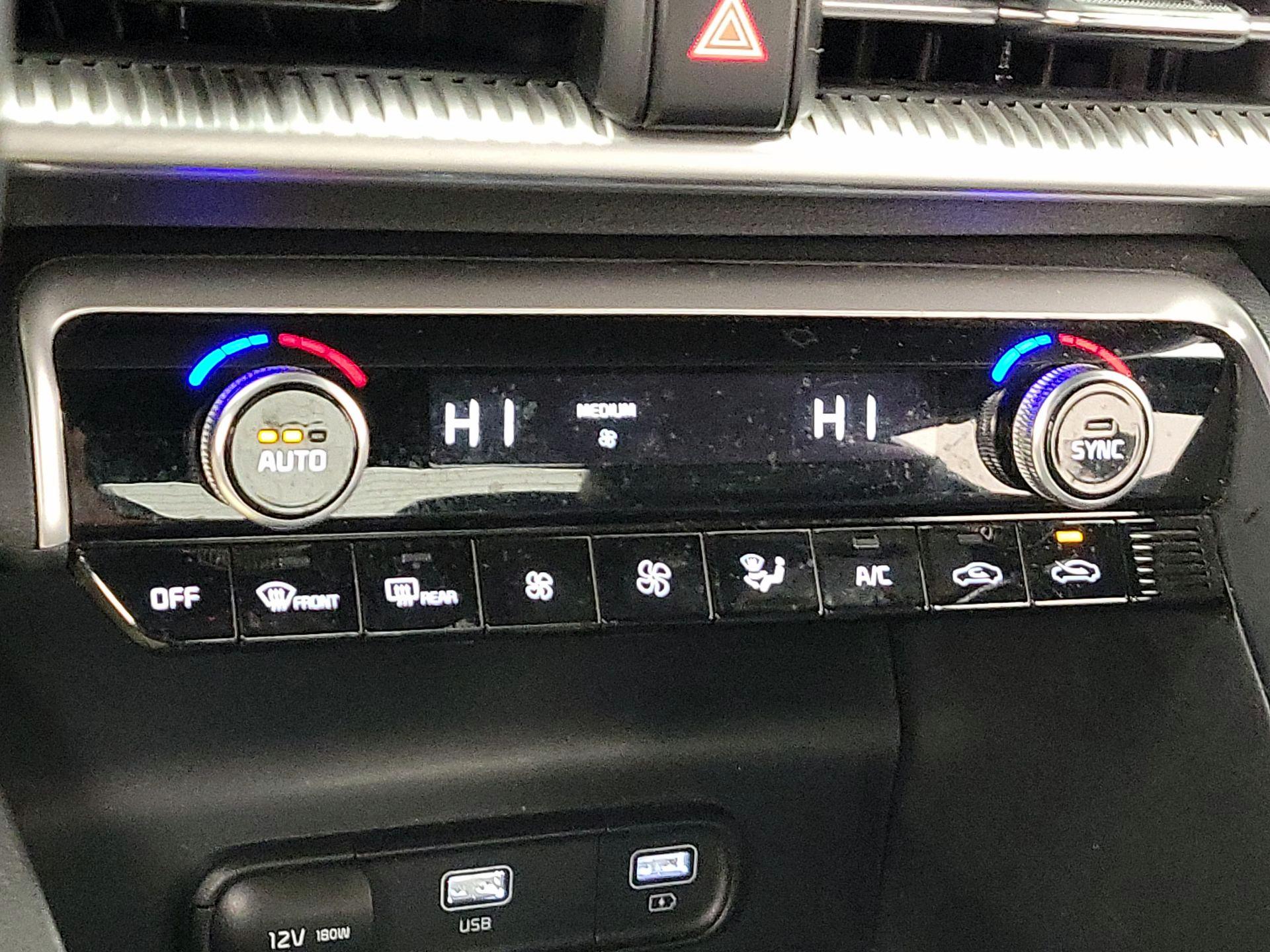 Thumbnail: 2023 Kia K5 - 17