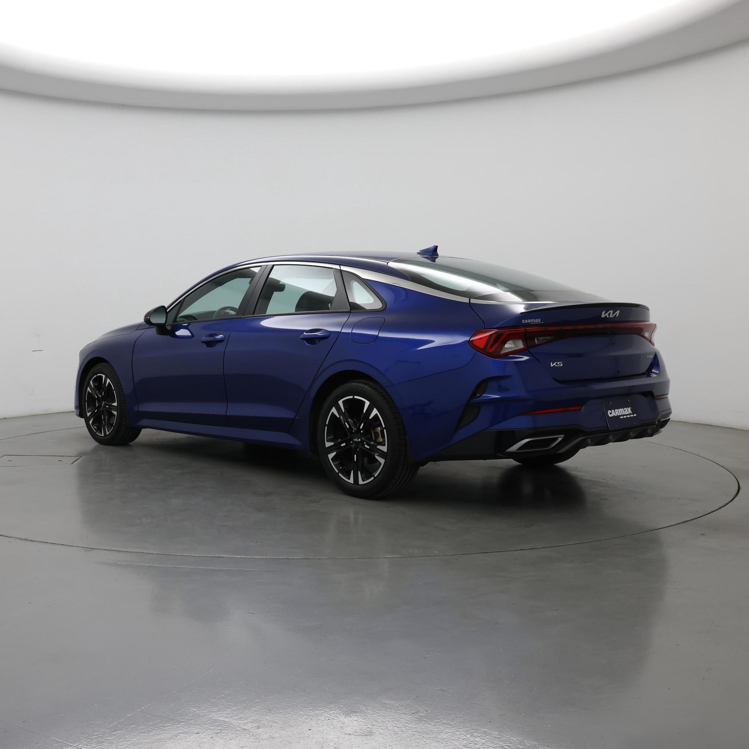 Thumbnail: 2023 Kia K5 - 2