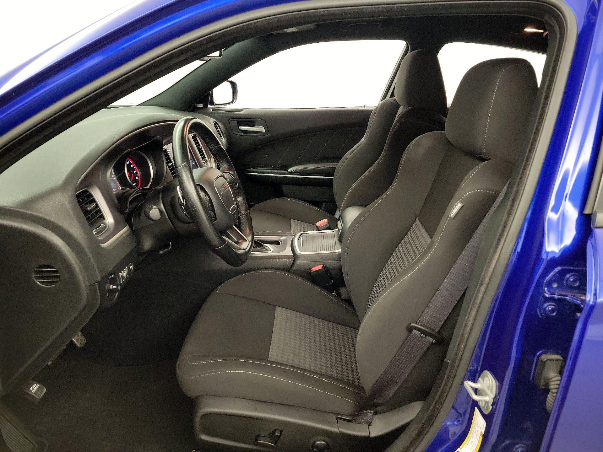 Thumbnail: 2022 Dodge Charger - 11