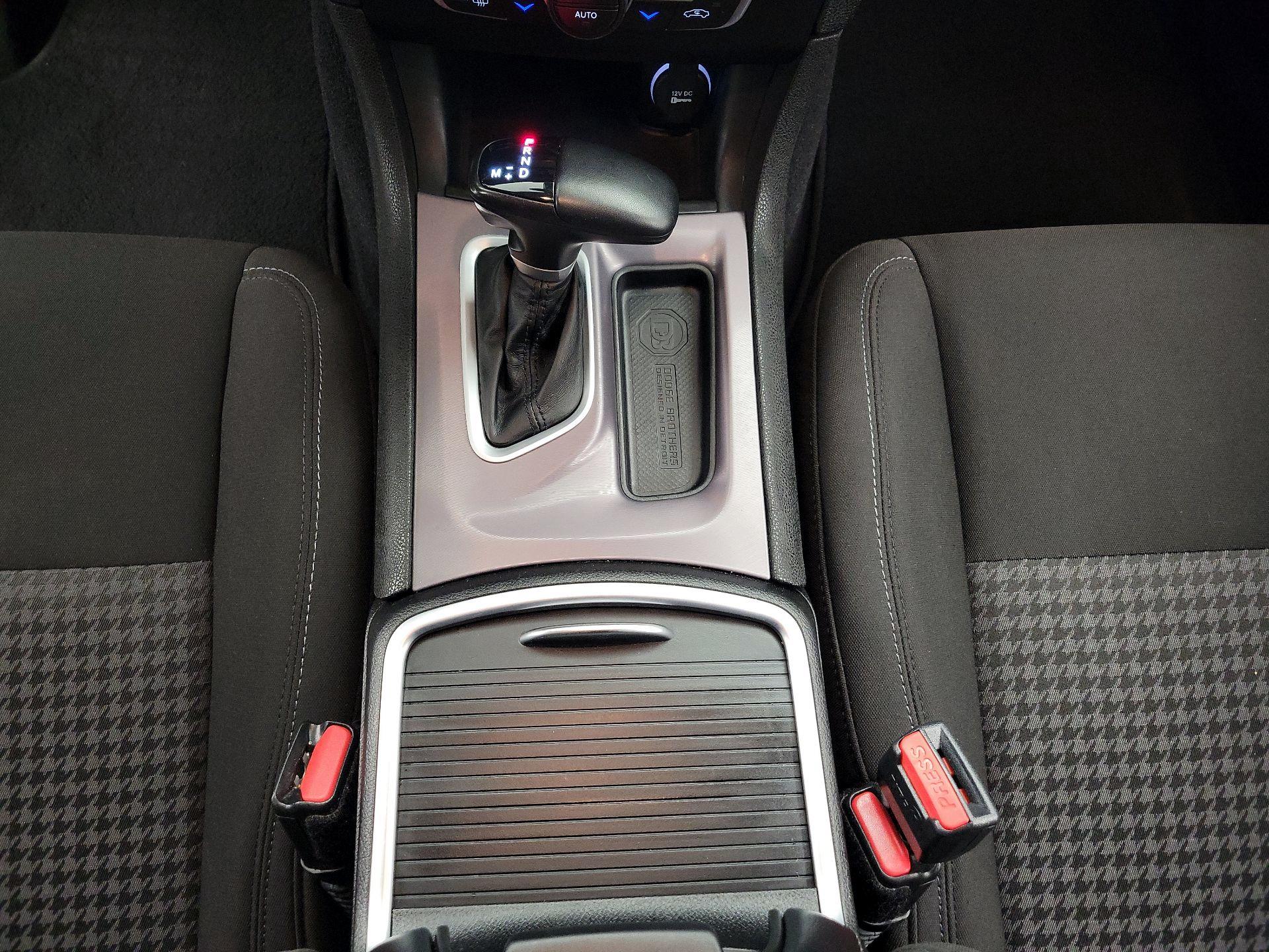 Thumbnail: 2022 Dodge Charger - 17