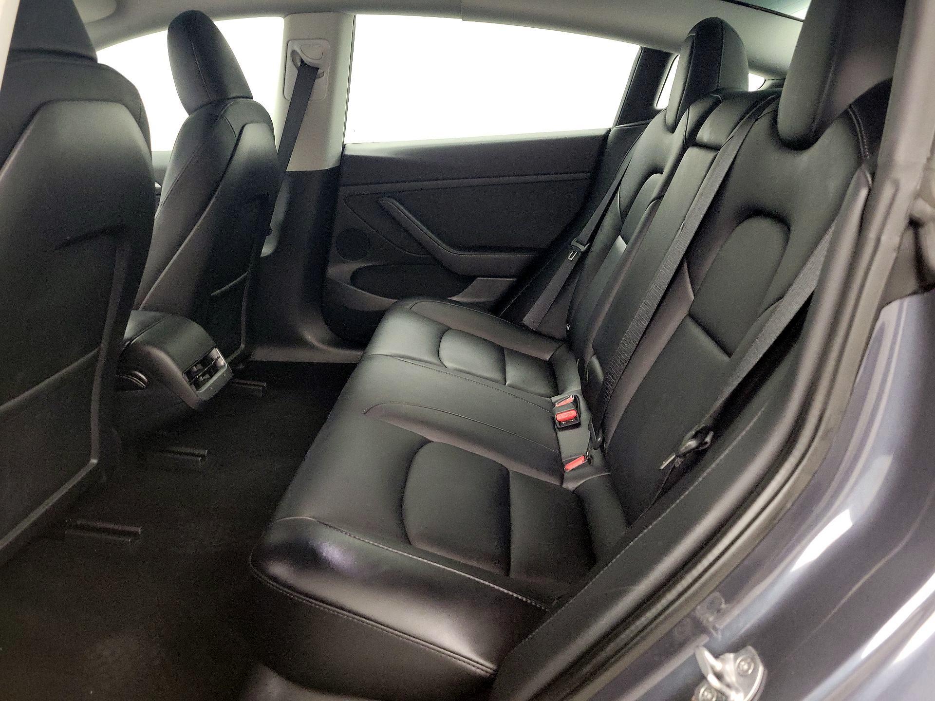 Thumbnail: 2023 Tesla Model 3 - 20