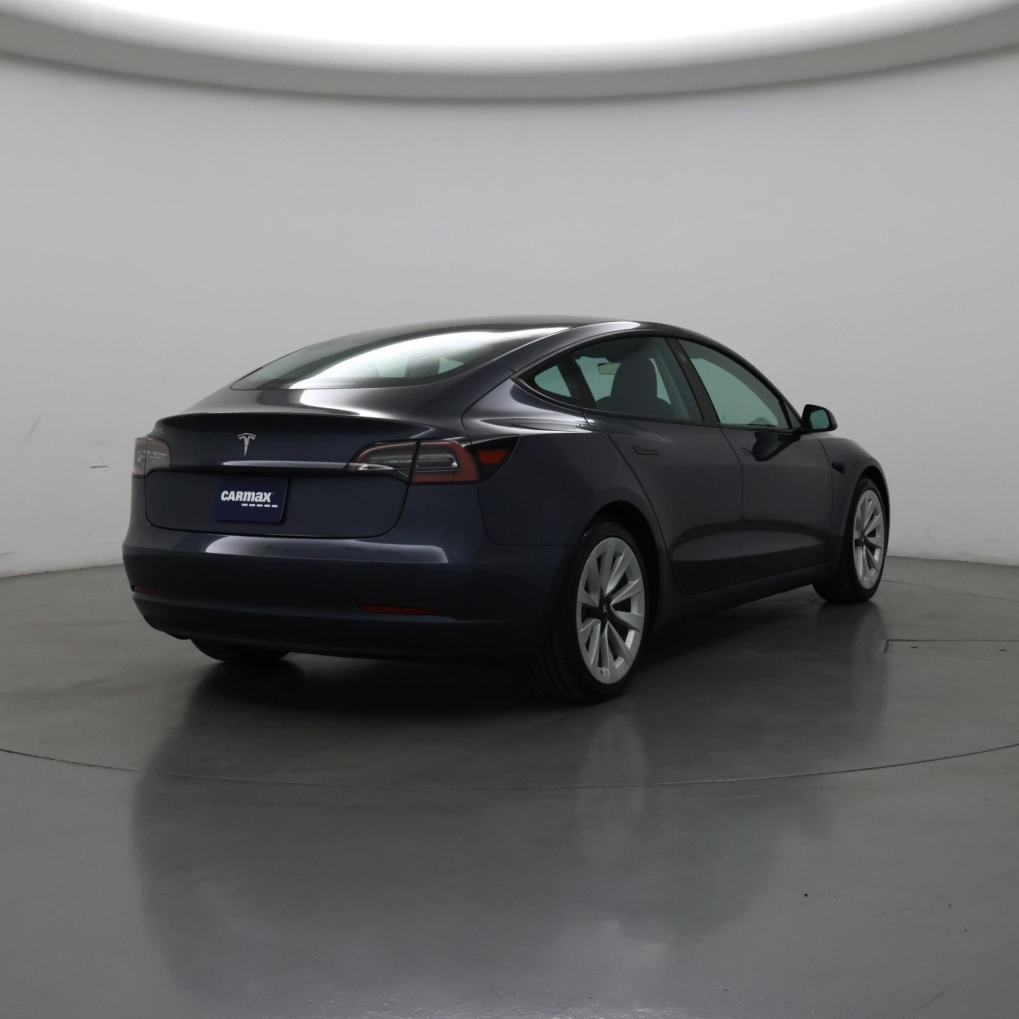 Thumbnail: 2023 Tesla Model 3 - 8