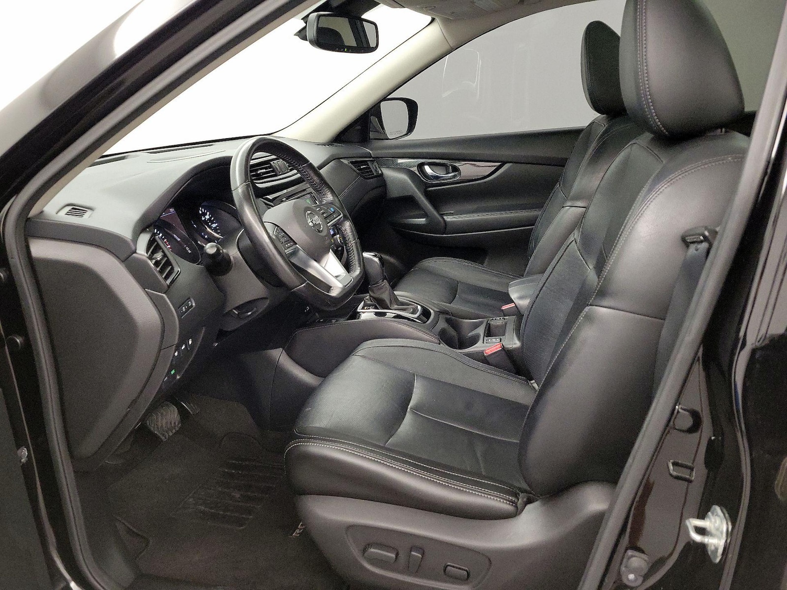2018 Nissan Rogue SL - Photo 12