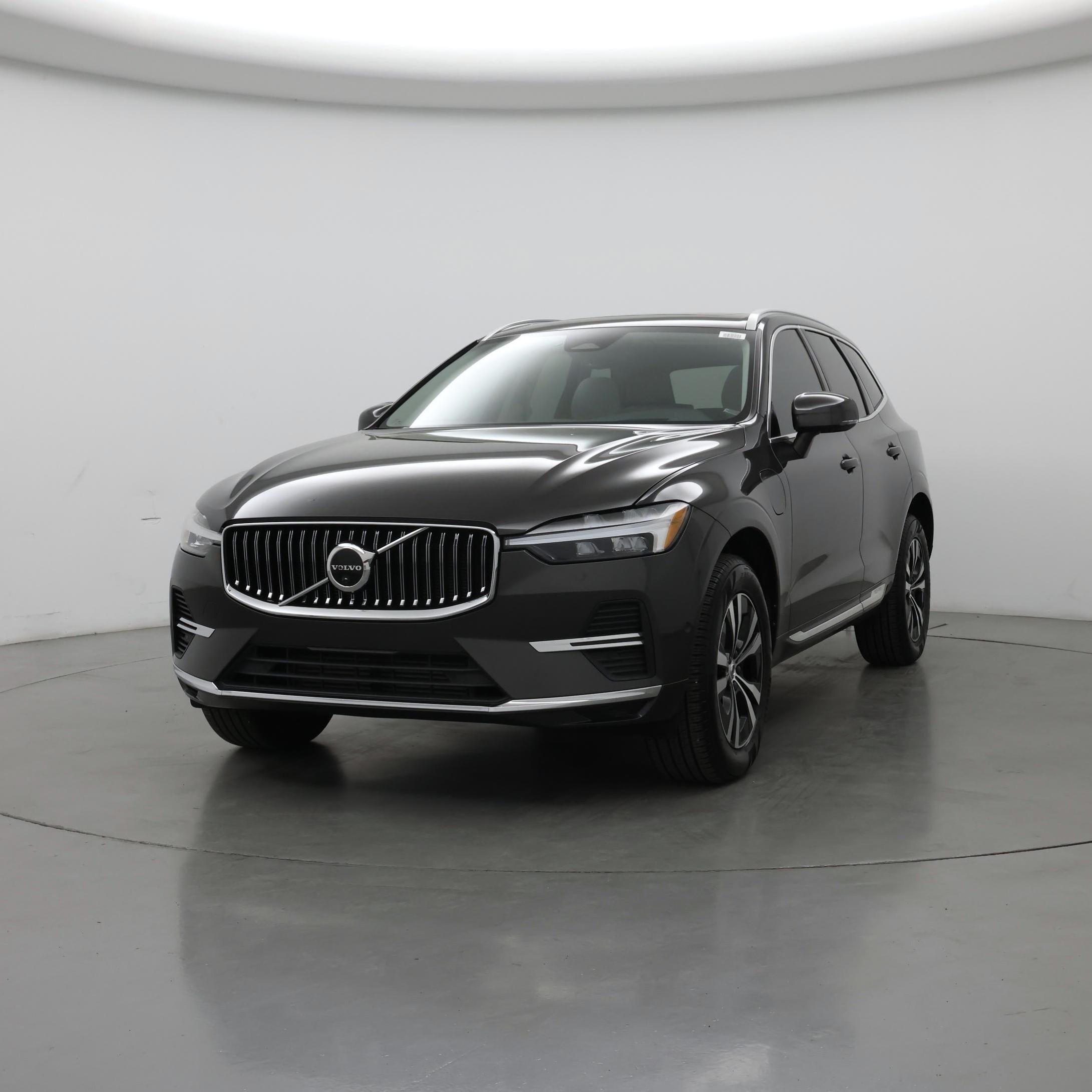 Thumbnail: 2022 Volvo XC60 - 4