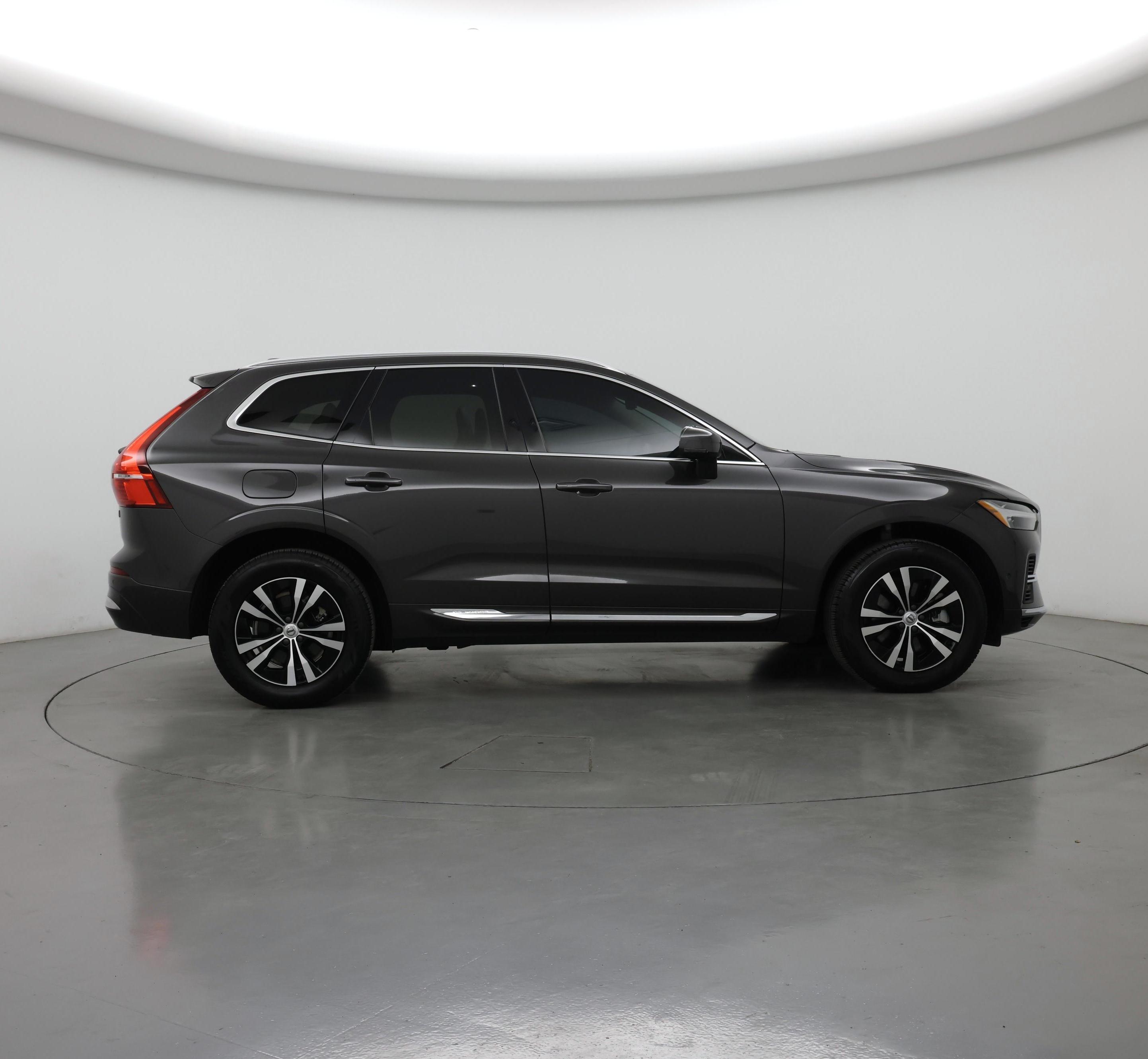 Thumbnail: 2022 Volvo XC60 - 7