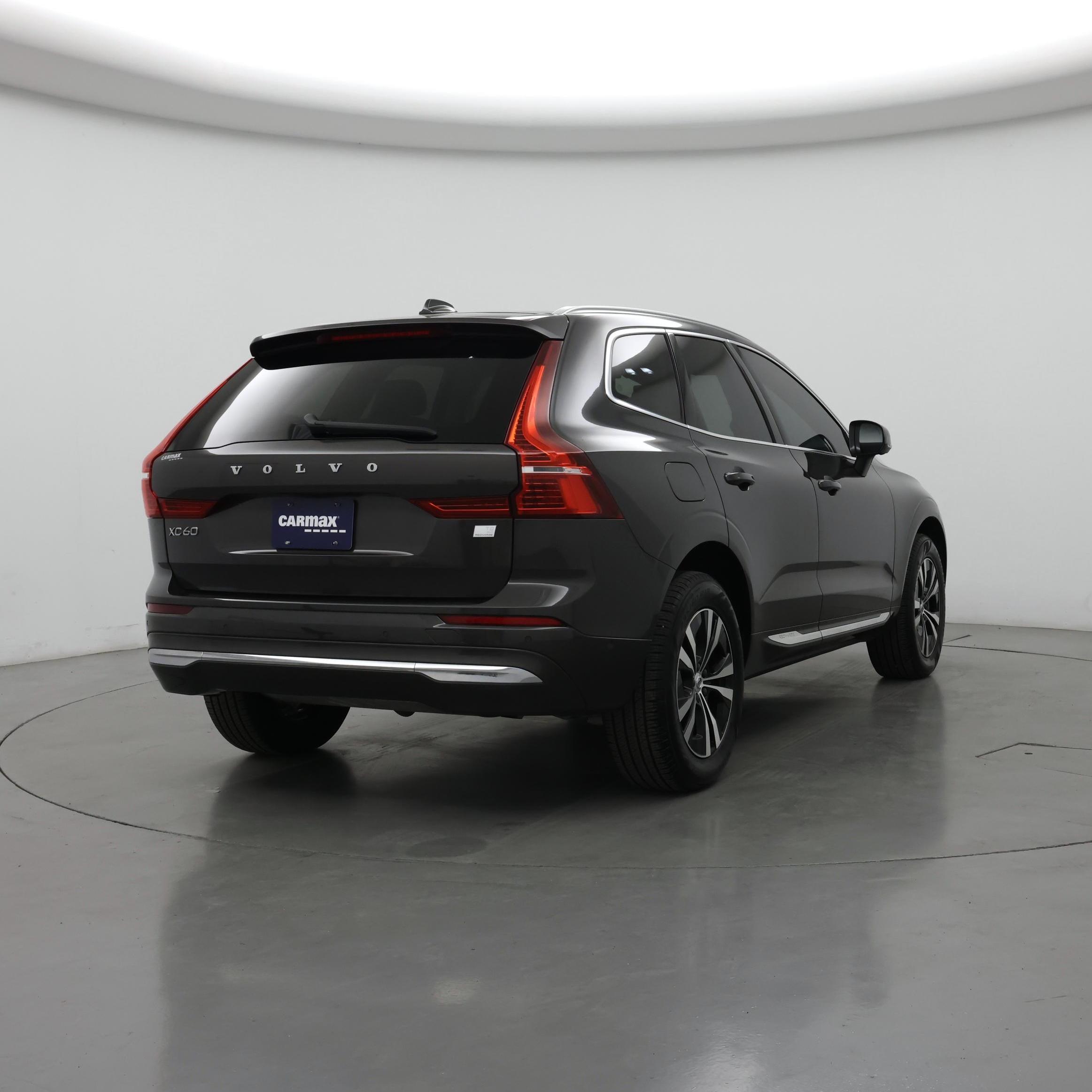 Thumbnail: 2022 Volvo XC60 - 8