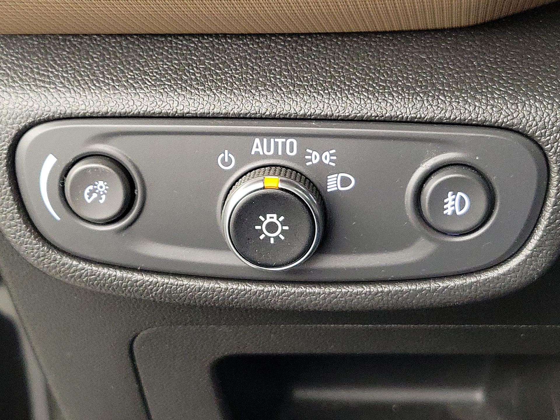 Thumbnail: 2021 Chevrolet TrailBlazer - 13