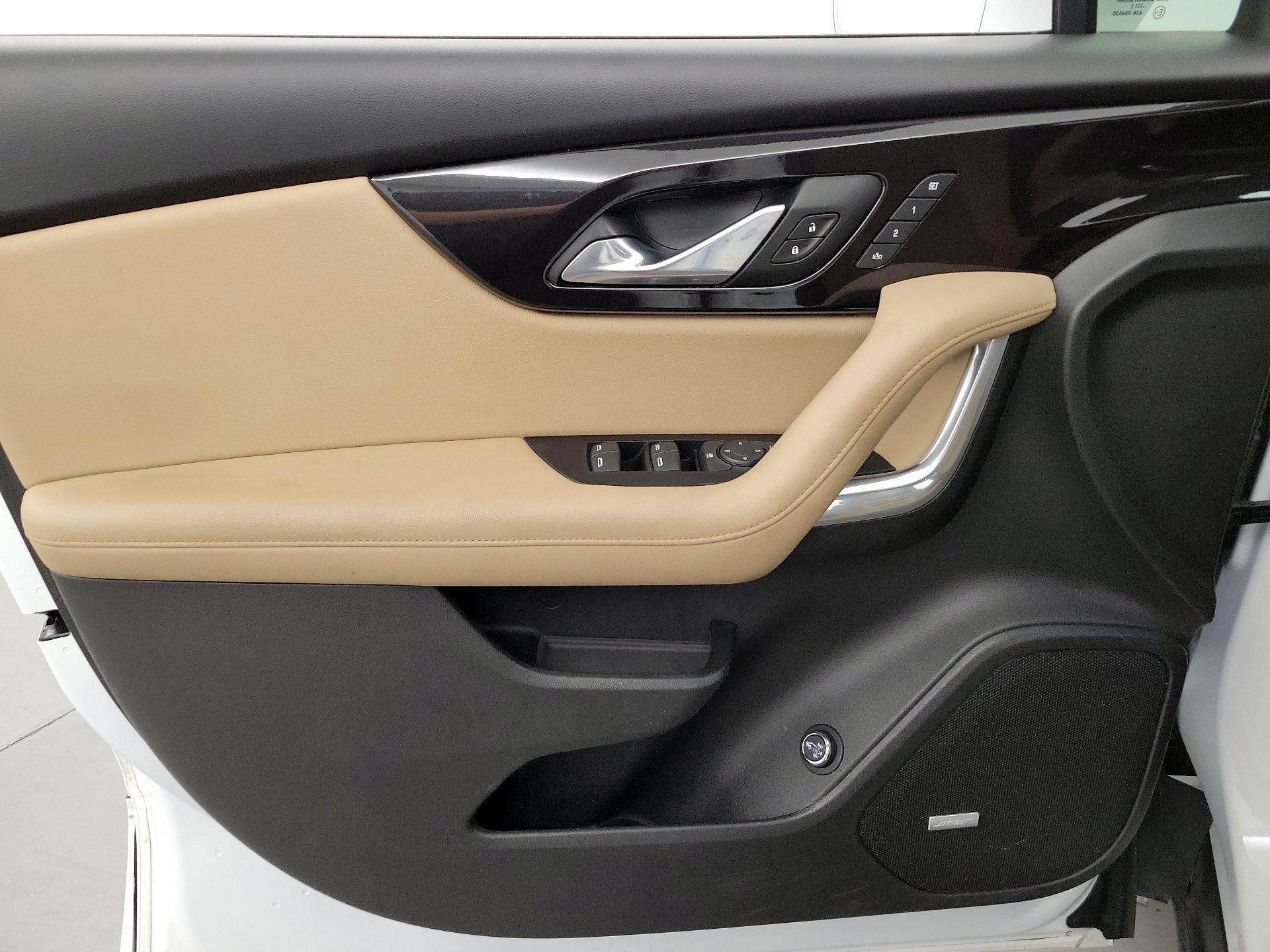 Thumbnail: 2019 Chevrolet Blazer - 12