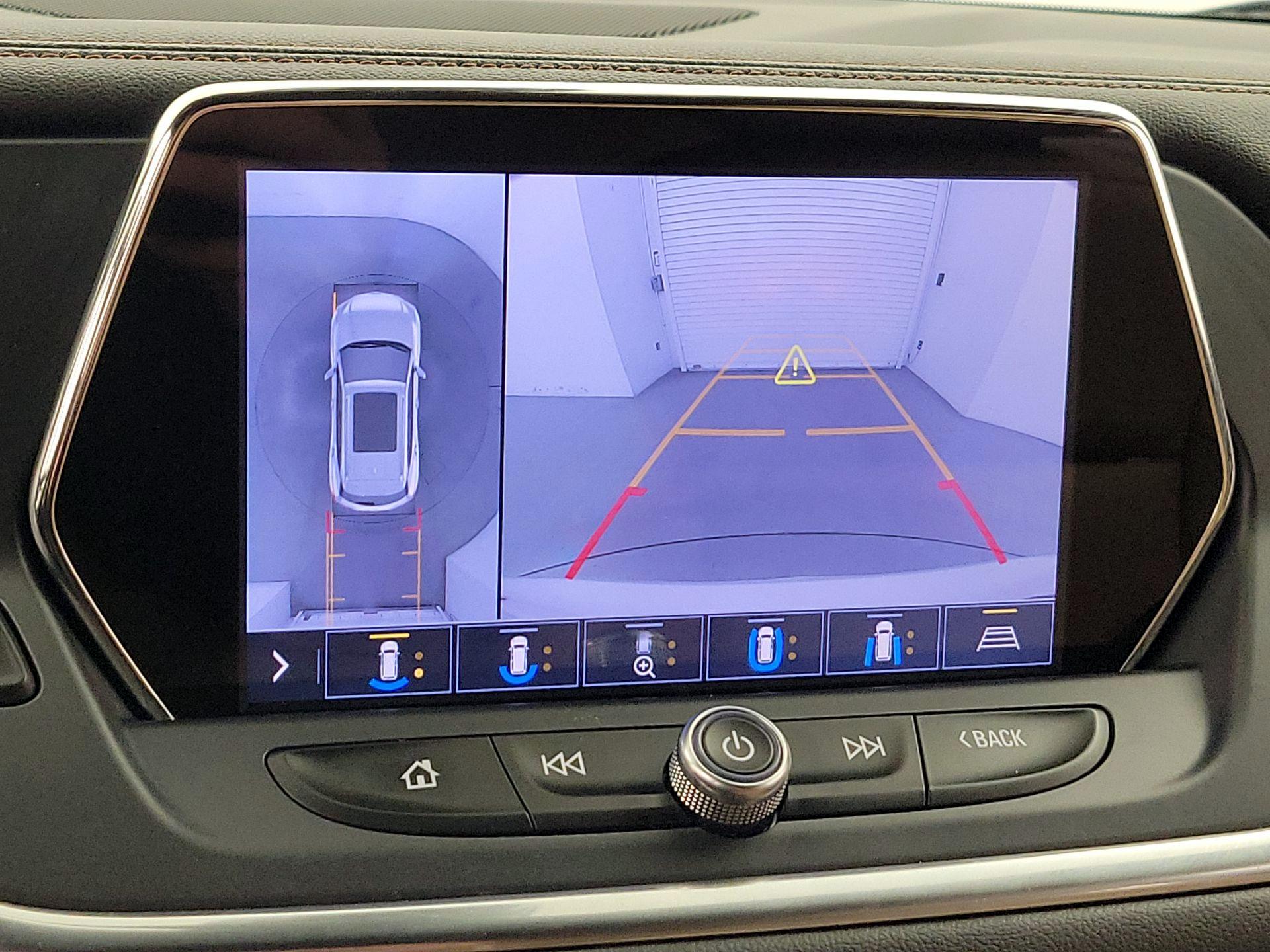 Thumbnail: 2019 Chevrolet Blazer - 14