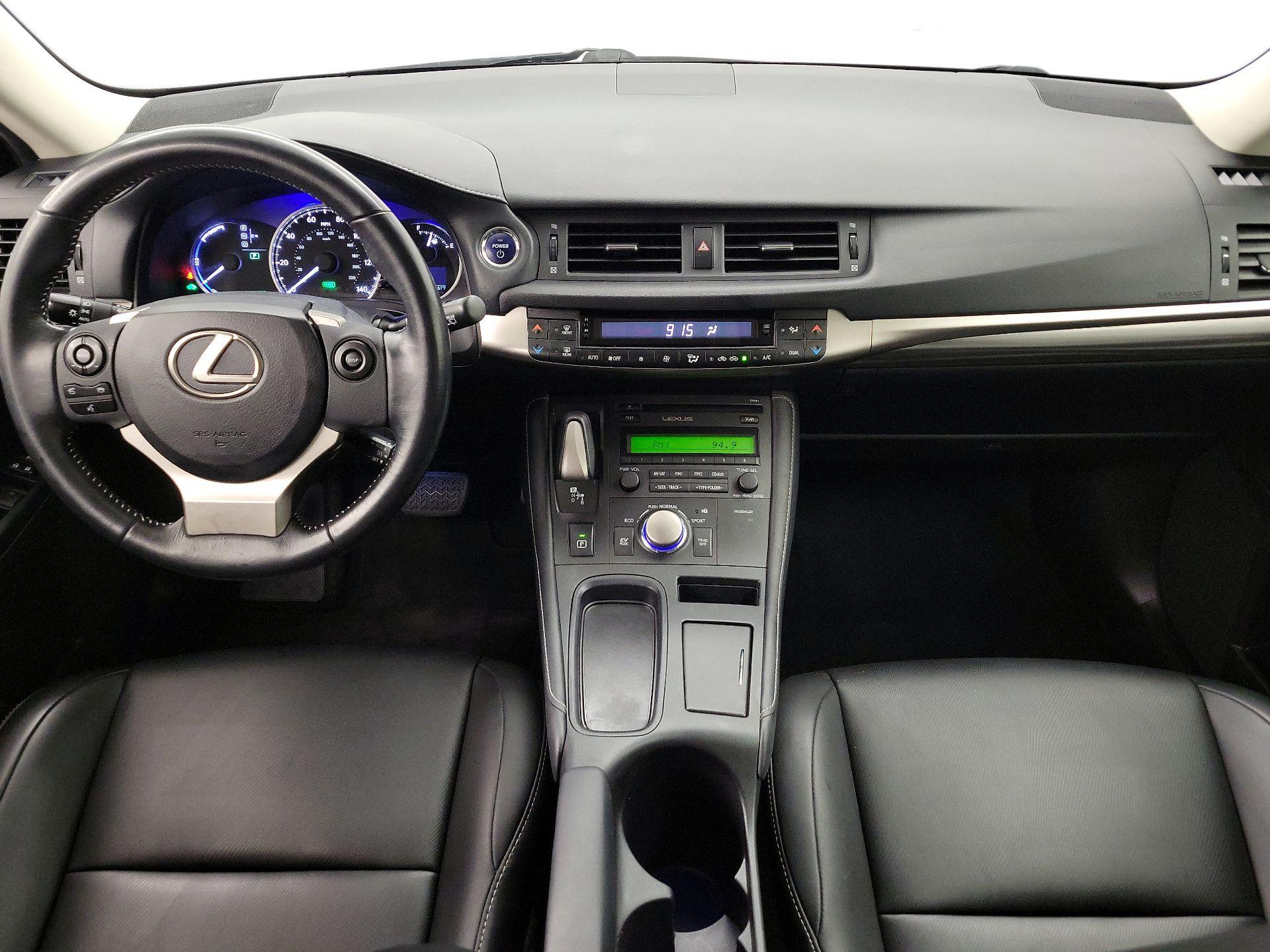 Thumbnail: 2016 Lexus CT - 9