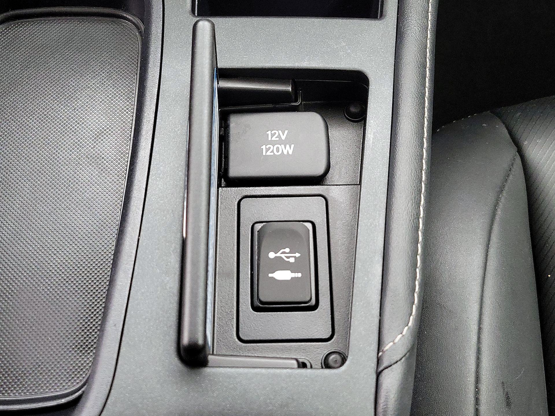 Thumbnail: 2016 Lexus CT - 18