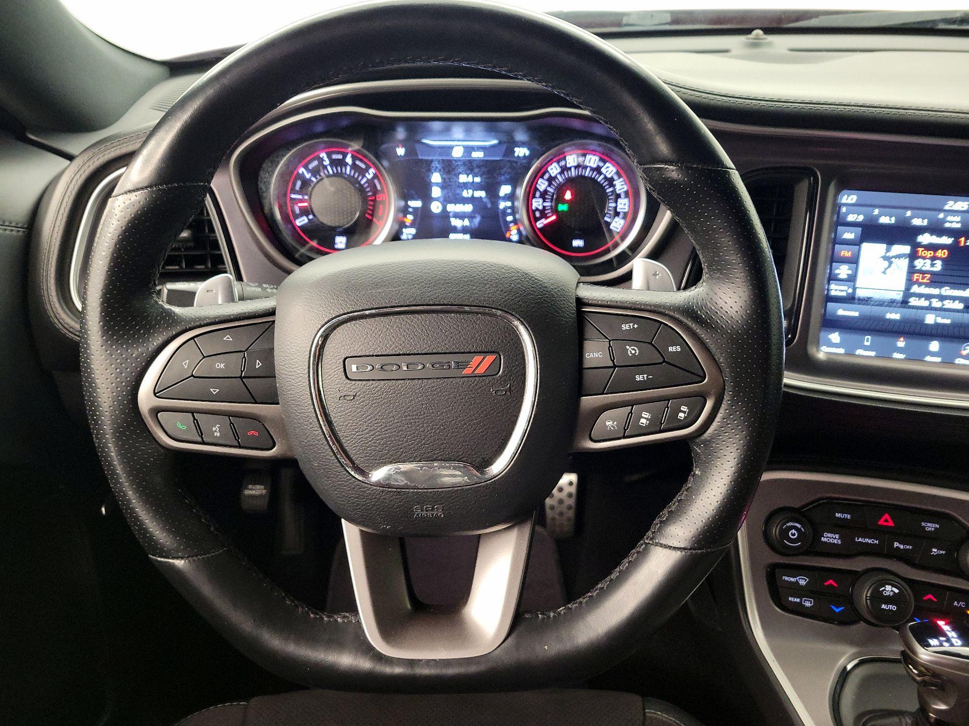 Thumbnail: 2020 Dodge Challenger - 10