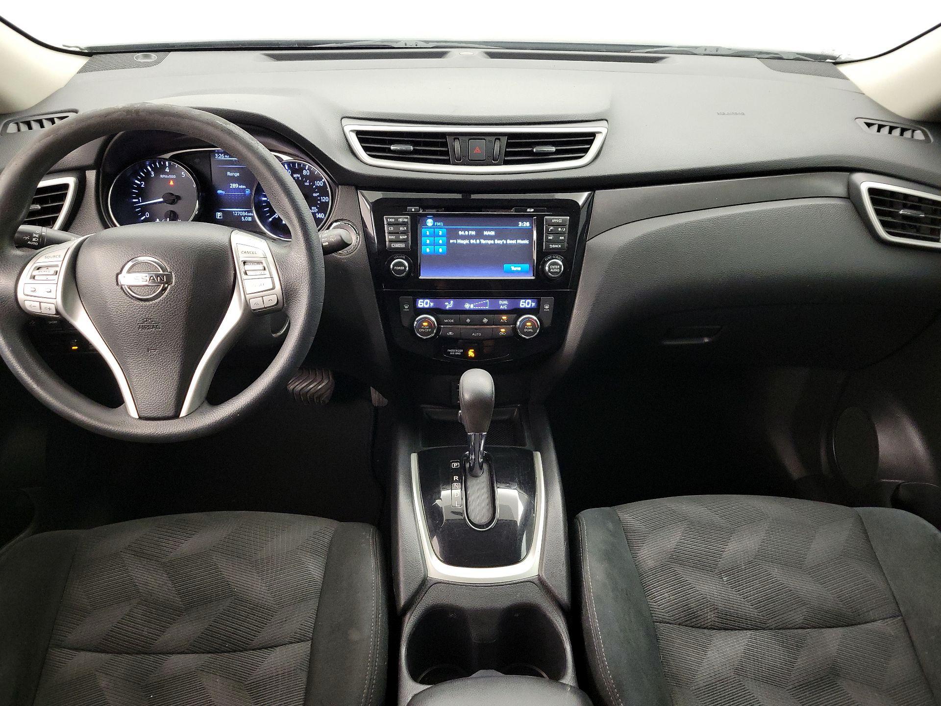 Thumbnail: 2016 Nissan Rogue - 9
