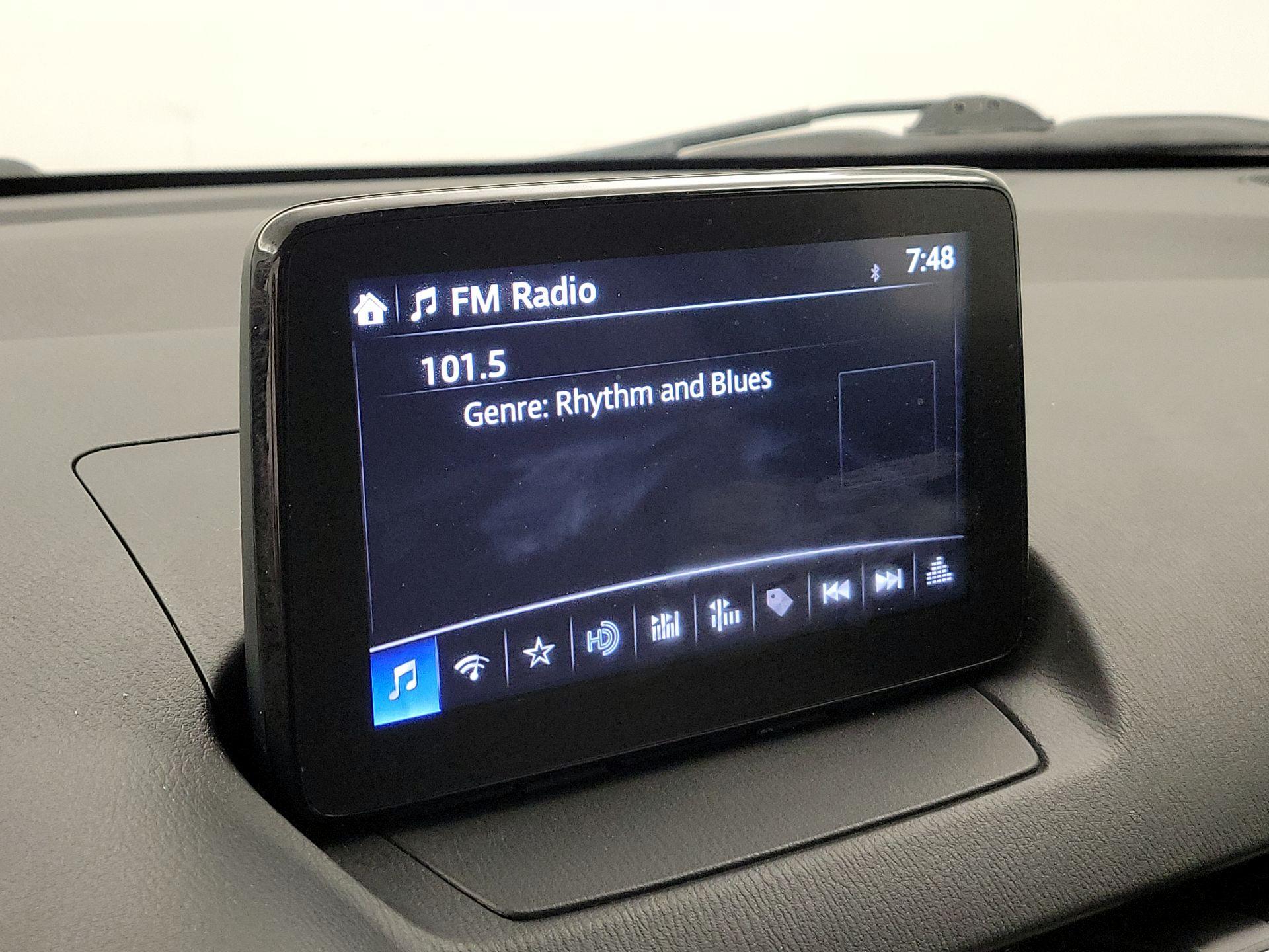 Thumbnail: 2019 Toyota Yaris - 15