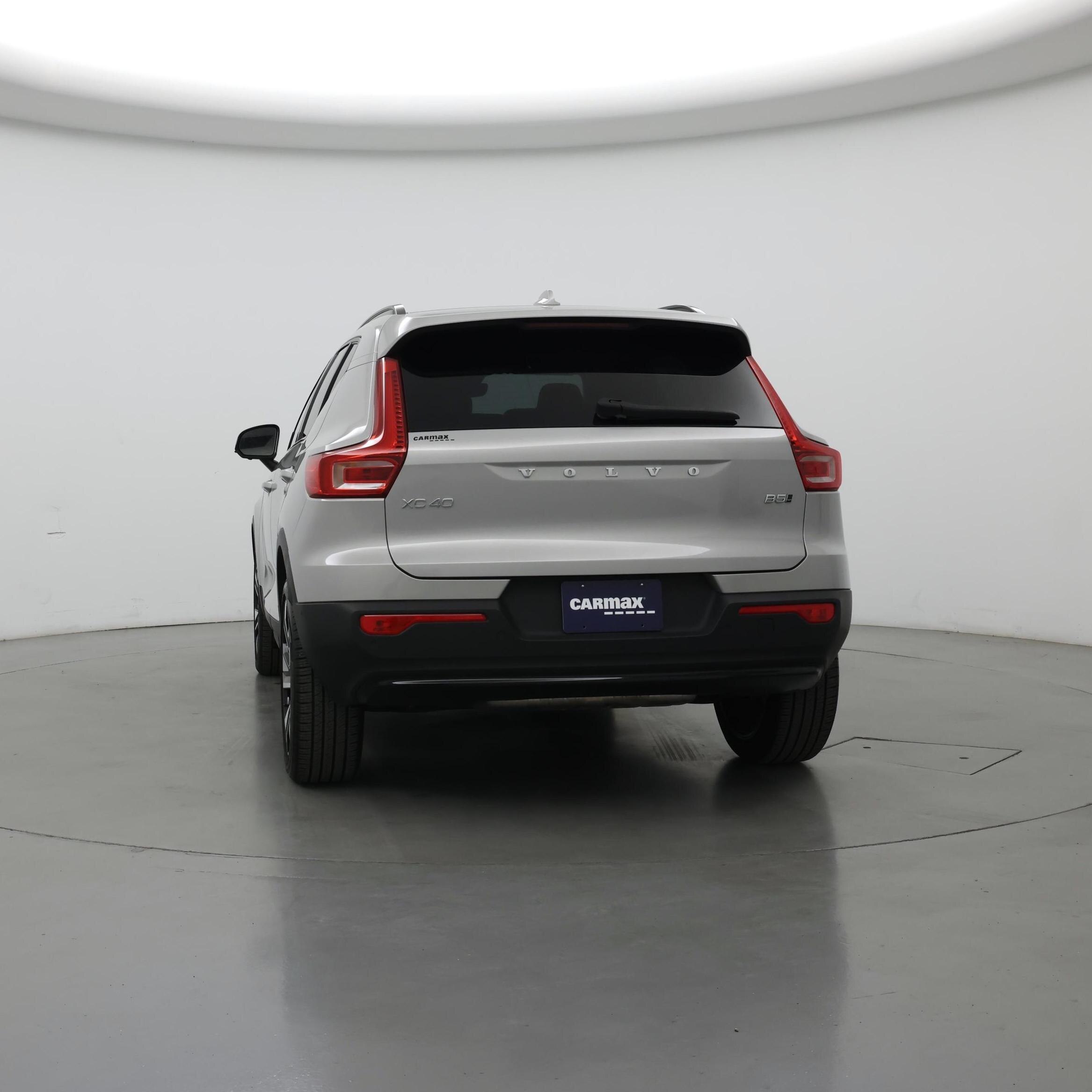 Thumbnail: 2025 Volvo XC40 - 6