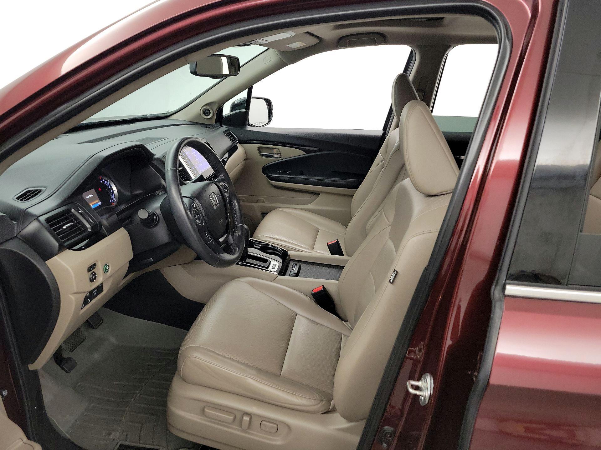 Thumbnail: 2018 Honda Ridgeline - 11