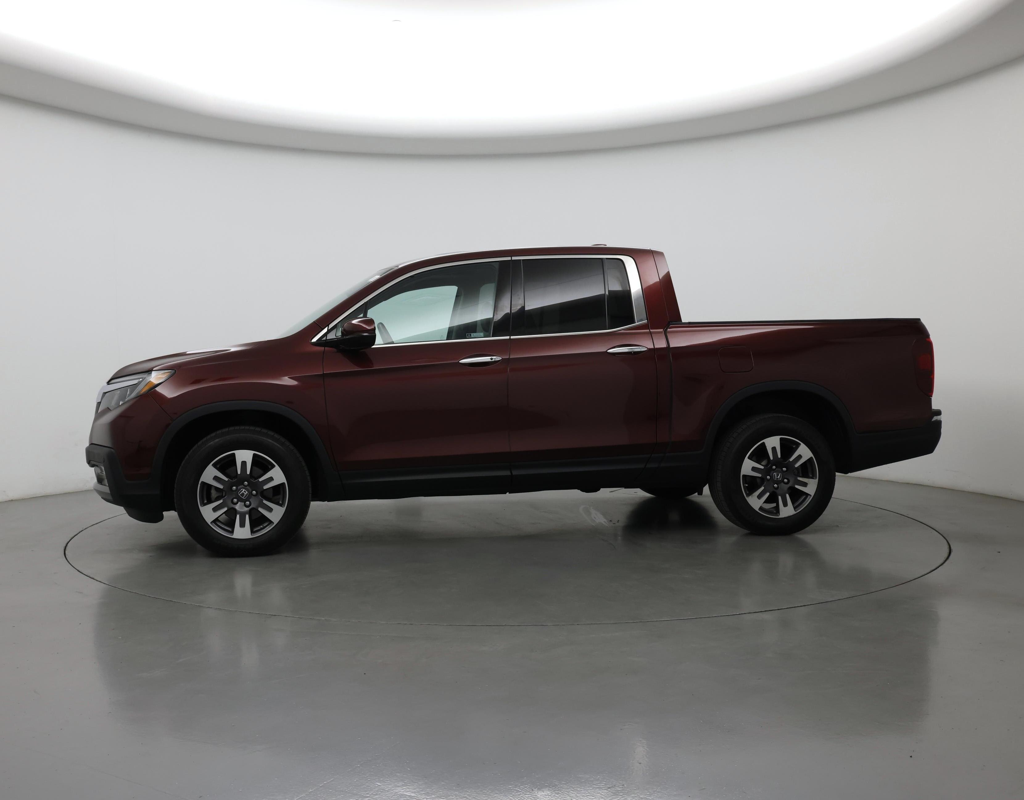 Thumbnail: 2018 Honda Ridgeline - 3