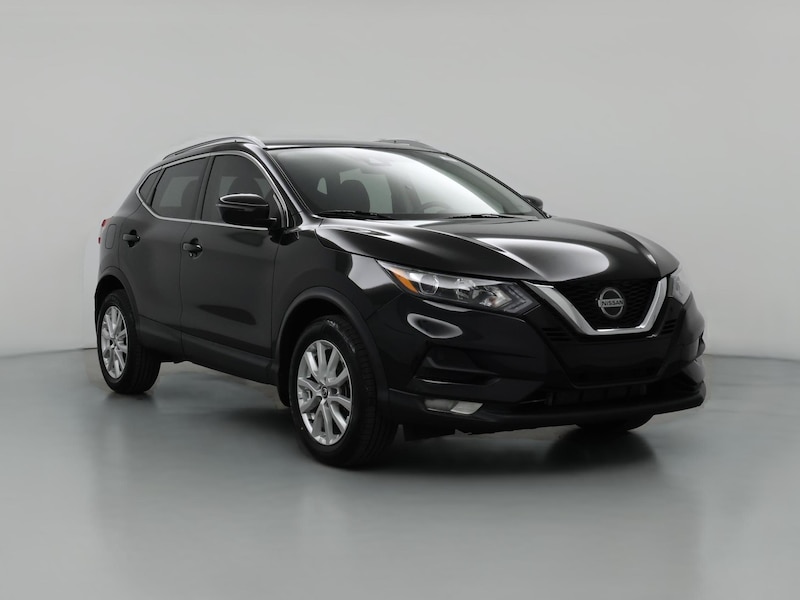 2022 Nissan Rogue Sport SV