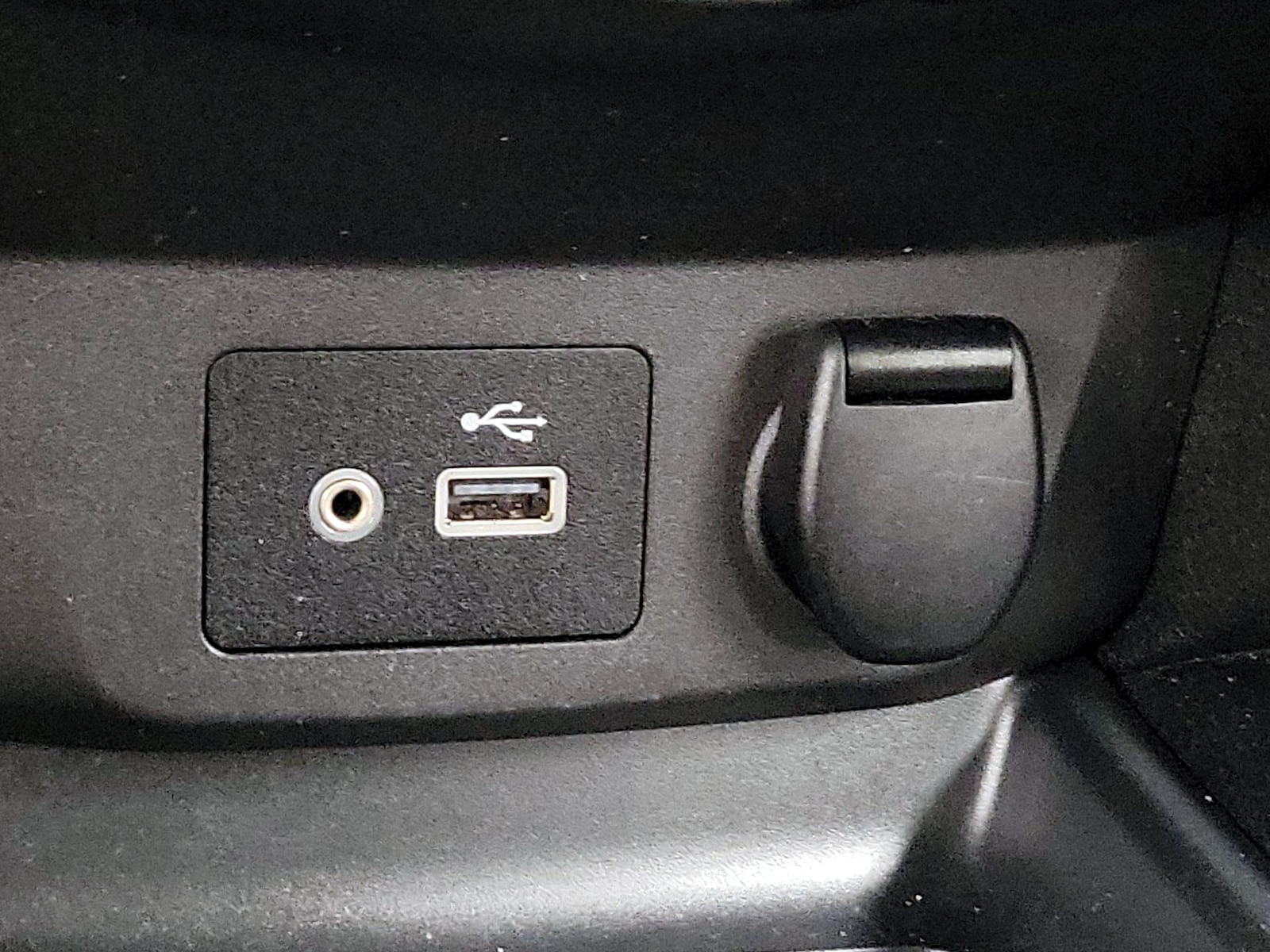 2022 Nissan Rogue Sport SV - Photo 19