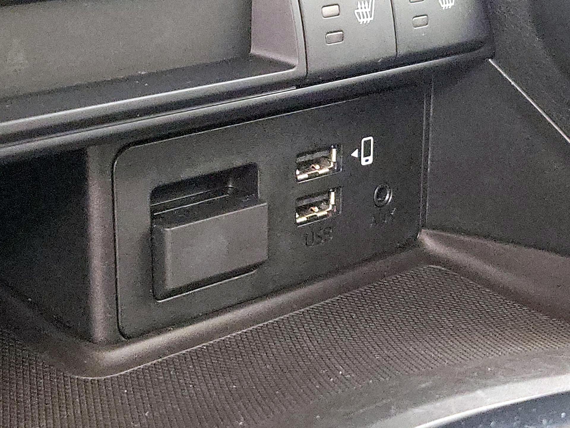 Thumbnail: 2021 Mazda MX-5 Miata - 19