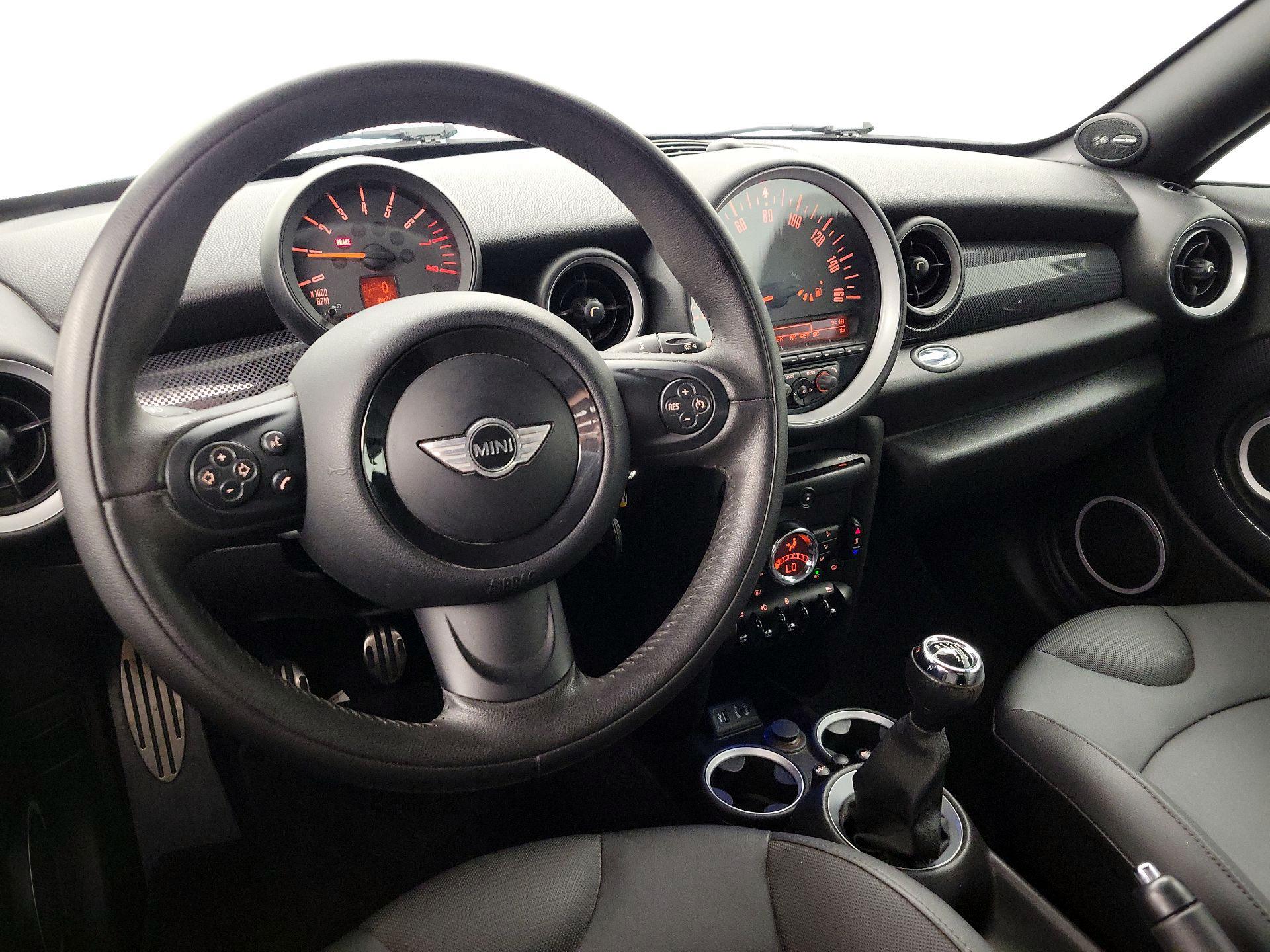 Thumbnail: 2015 MINI Cooper Coupe - 9