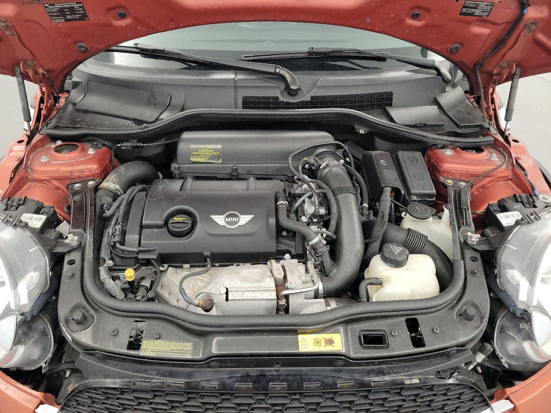 Thumbnail: 2015 MINI Cooper Coupe - 18