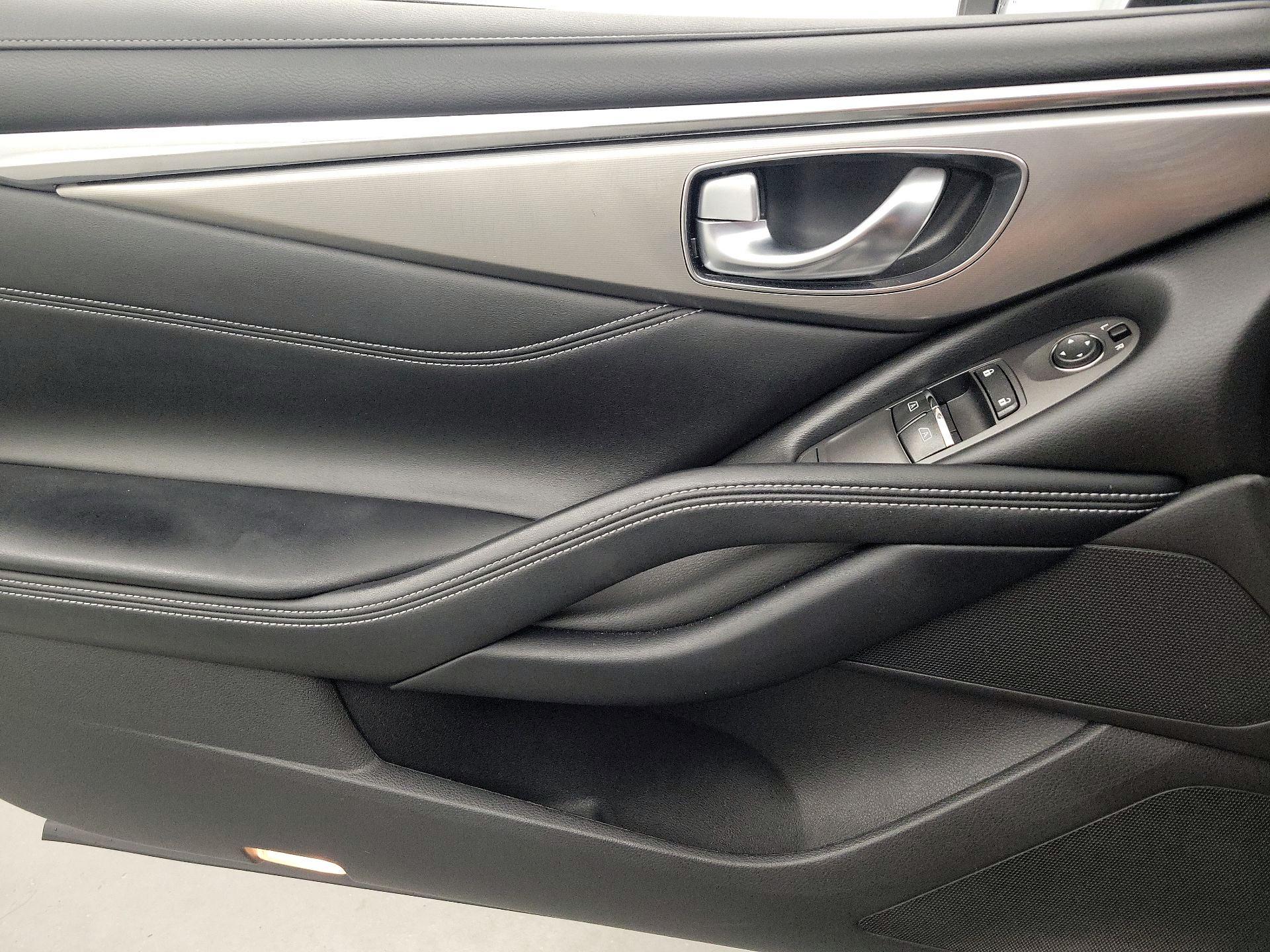 Thumbnail: 2019 INFINITI Q60 - 12