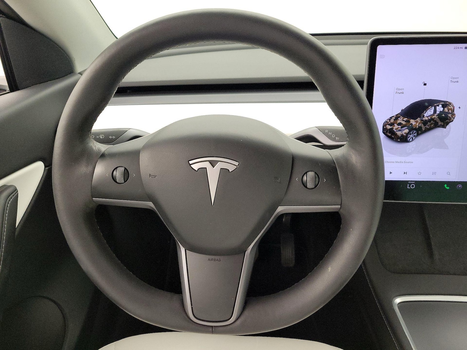 2022 Tesla Model Y Long Range - Photo 11