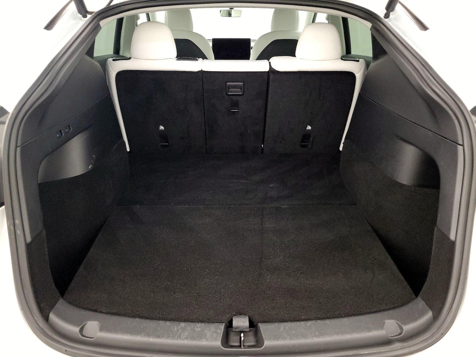 2022 Tesla Model Y Long Range - Photo 22