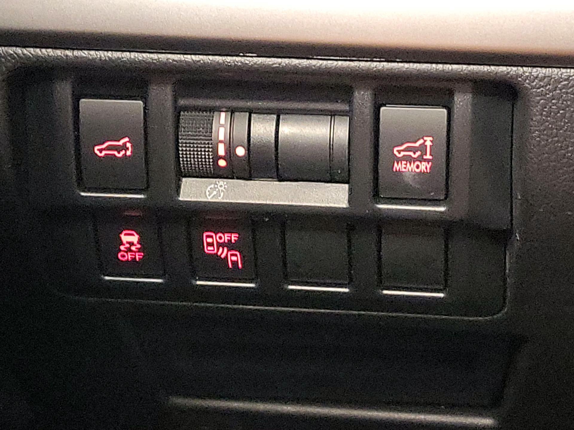 Thumbnail: 2015 Subaru Outback - 13