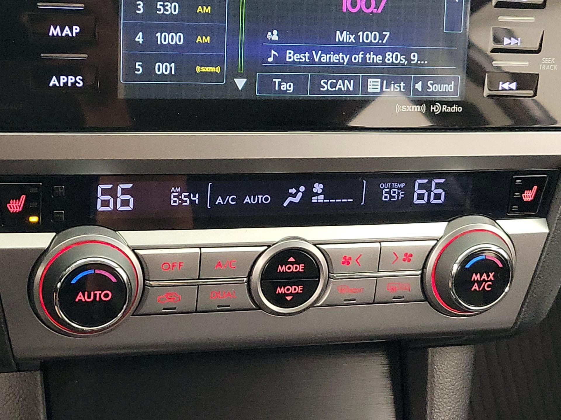 Thumbnail: 2015 Subaru Outback - 17