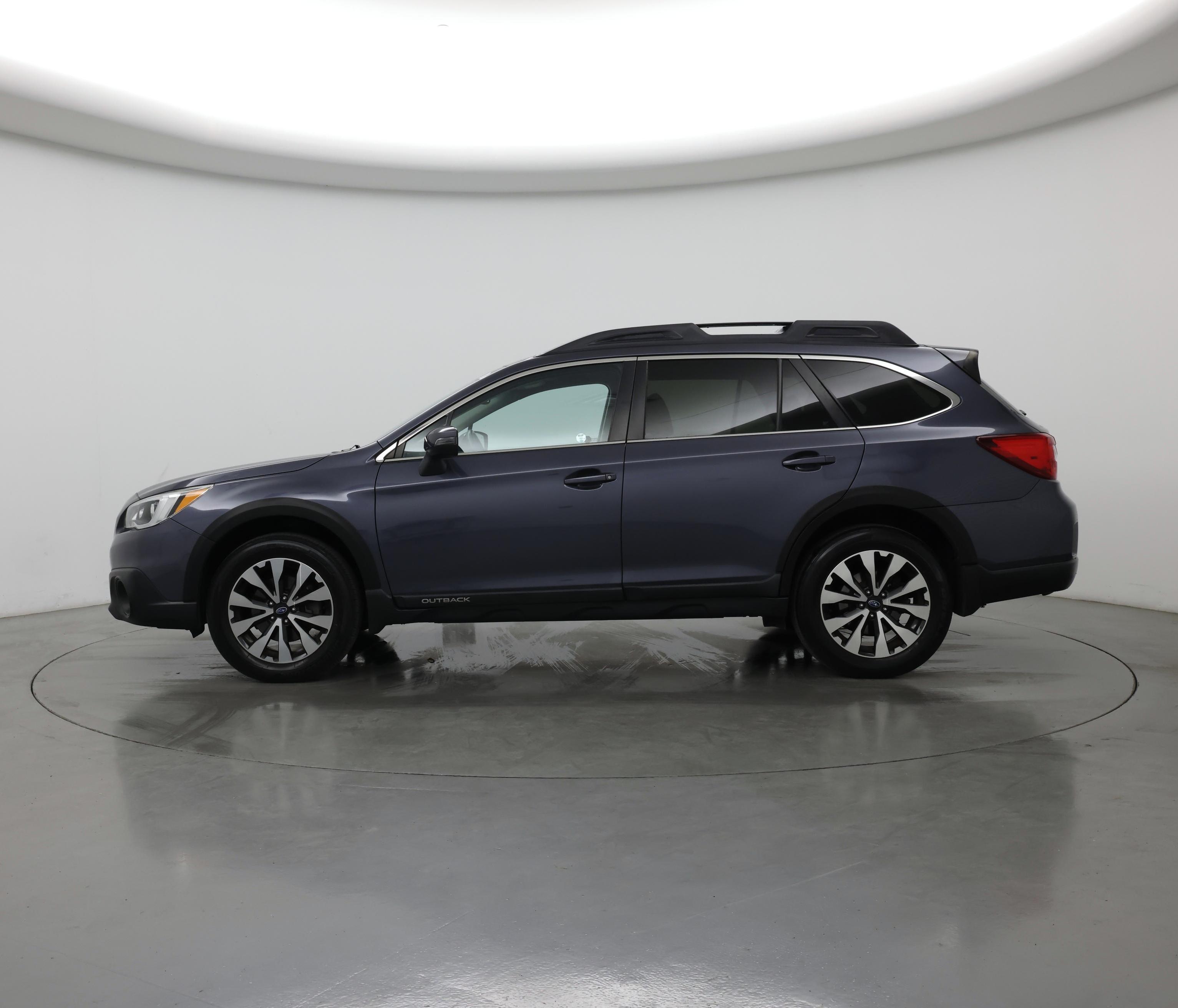 Thumbnail: 2015 Subaru Outback - 3